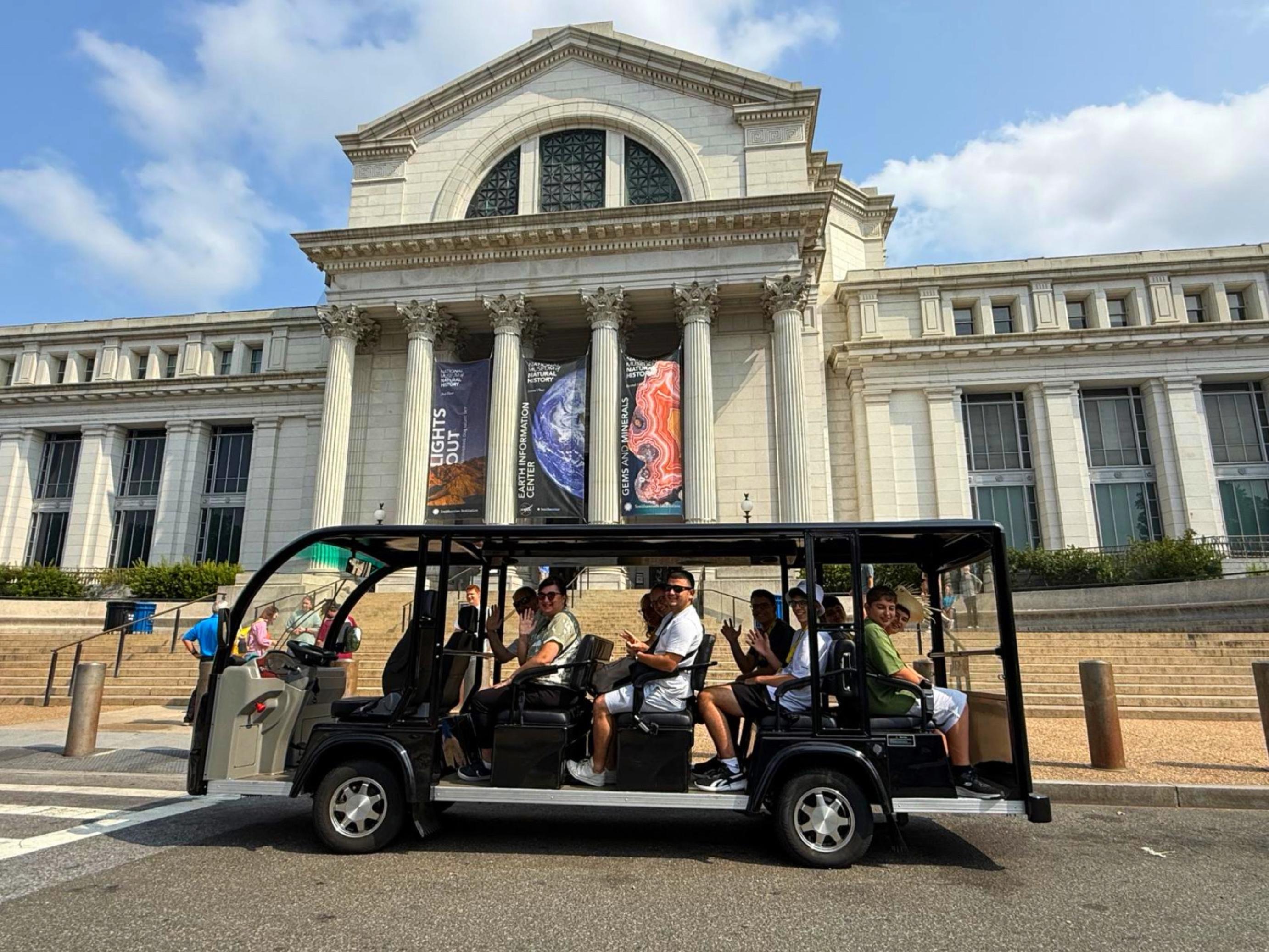 DC Monument & History E-Cart Tour
