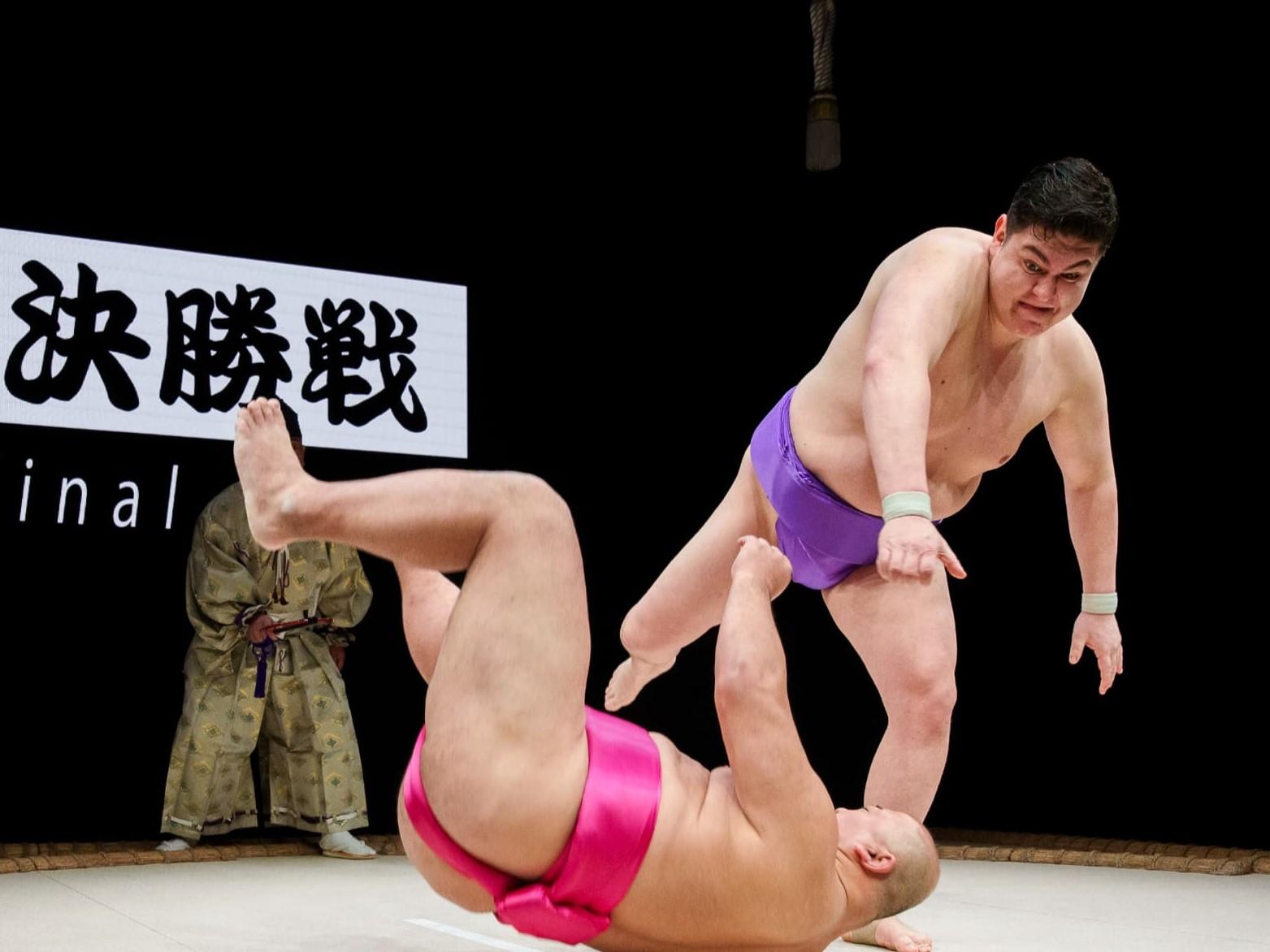 Sumo Performance and Dining Experience at Osaka's Hirakuza Hall
