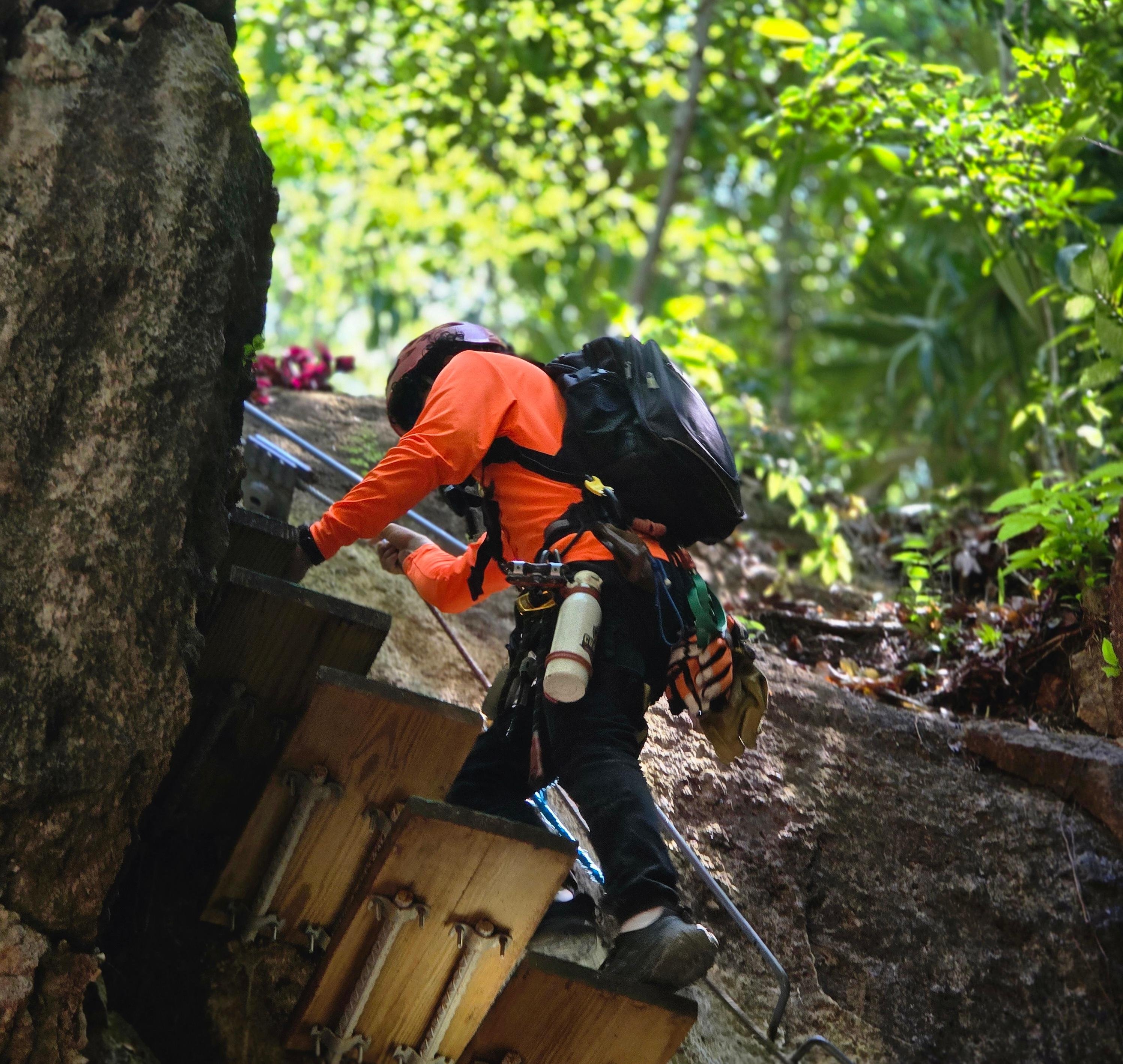 Belize City Zipline & River Tubing Adventure with Lunch
