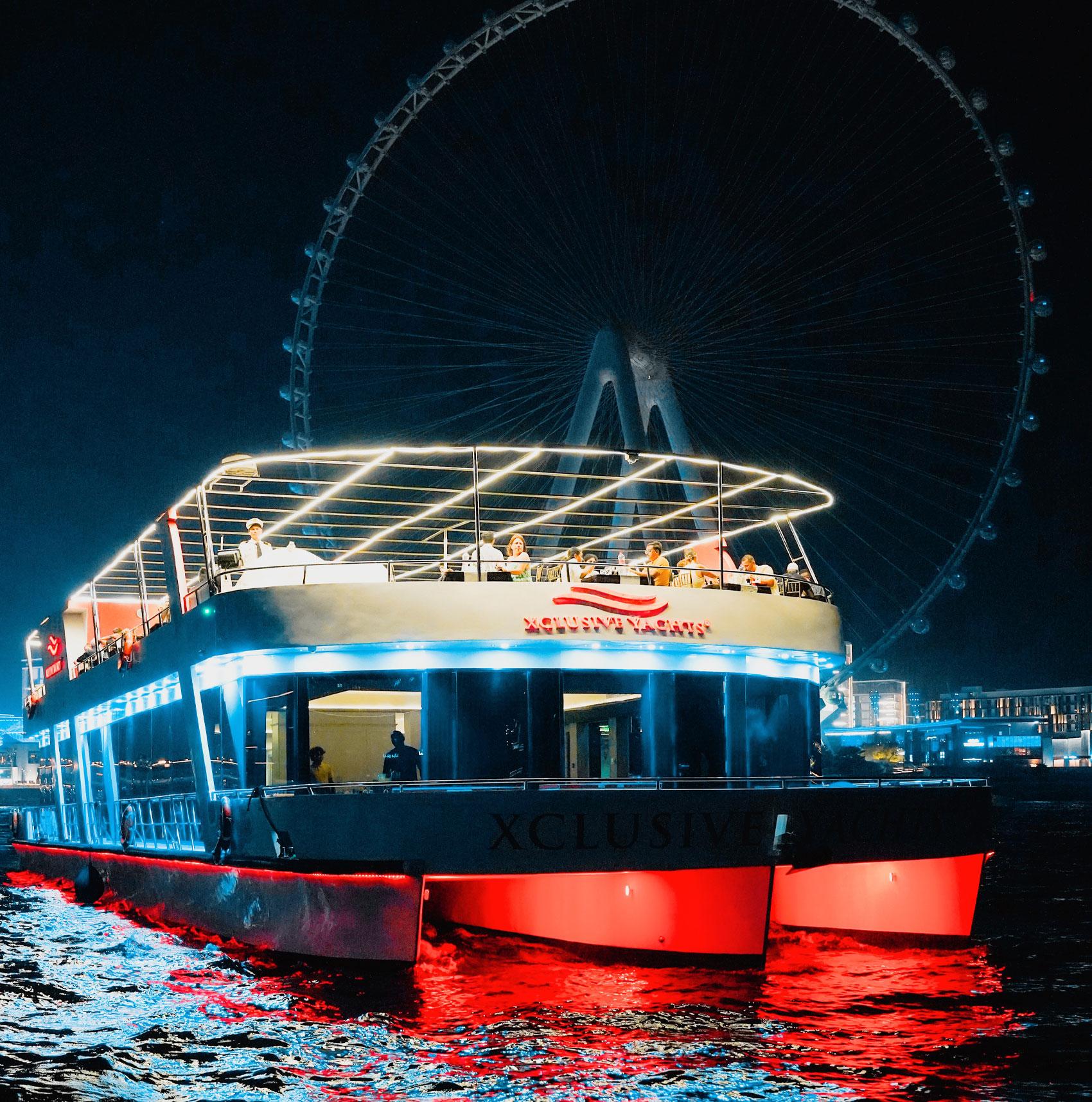 Dubai Luxury Yacht Dinner Cruise with Live Music & Open Bar