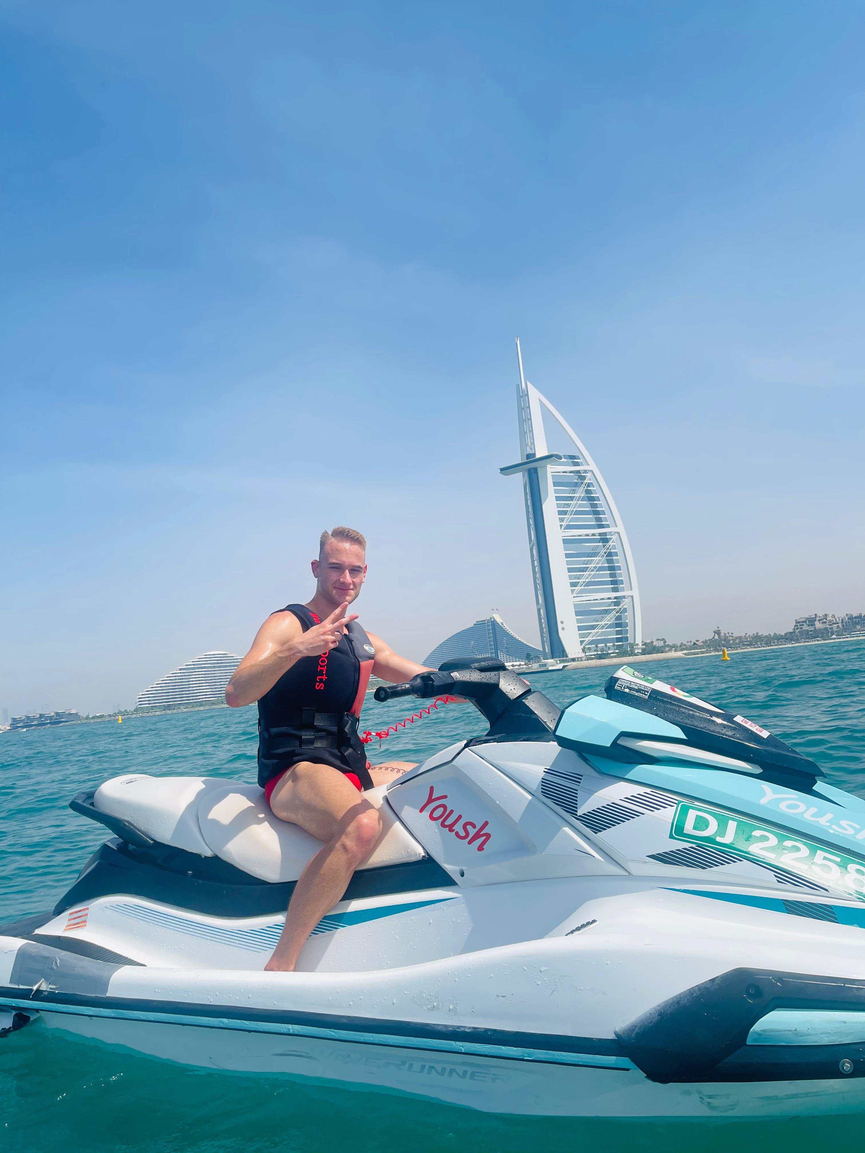 Dubai: High-Speed Jet Ski Adventure to Atlantis & Burj Al Arab
