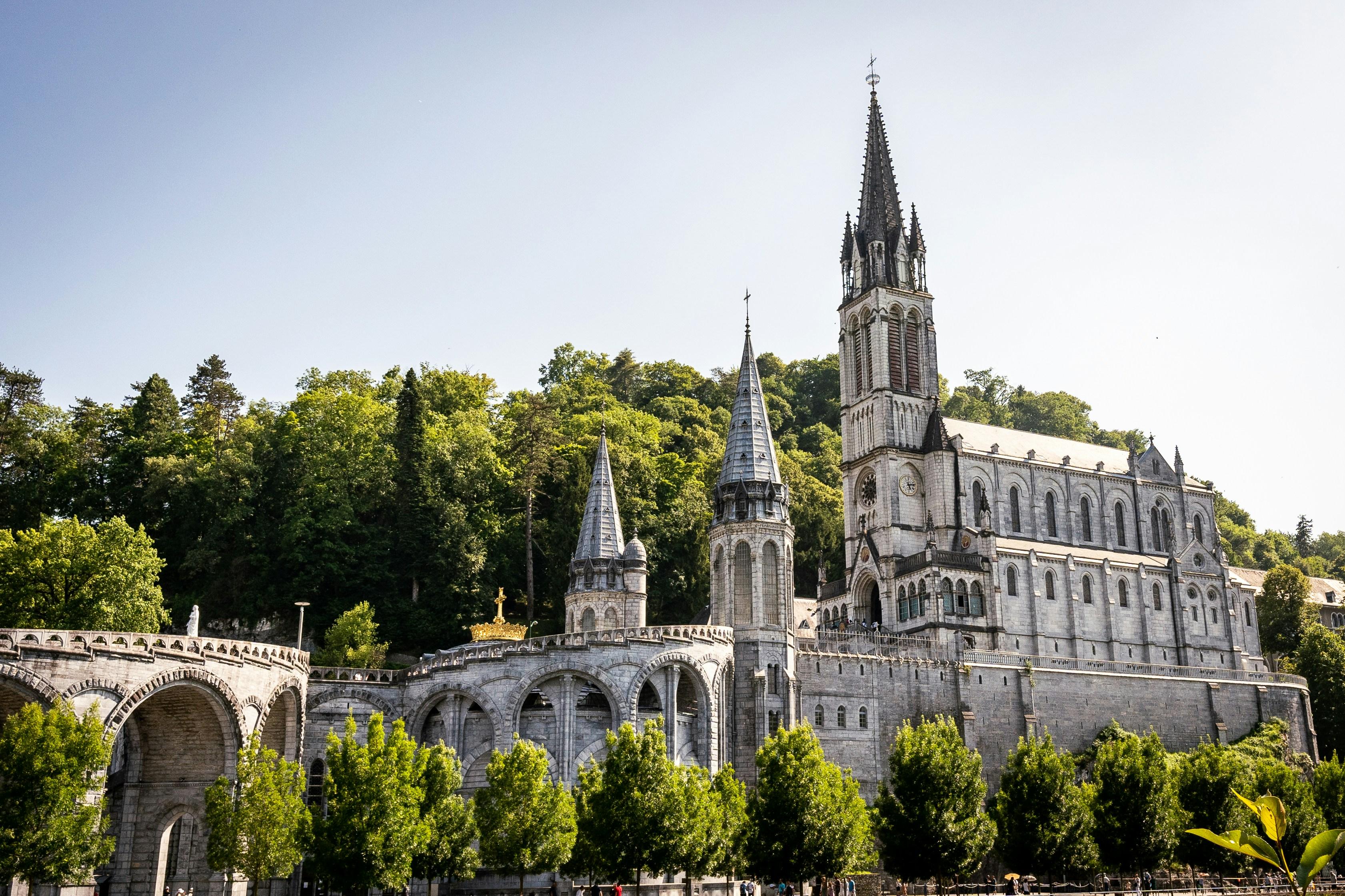 Private Guided Tour of Lourdes Sanctuaries