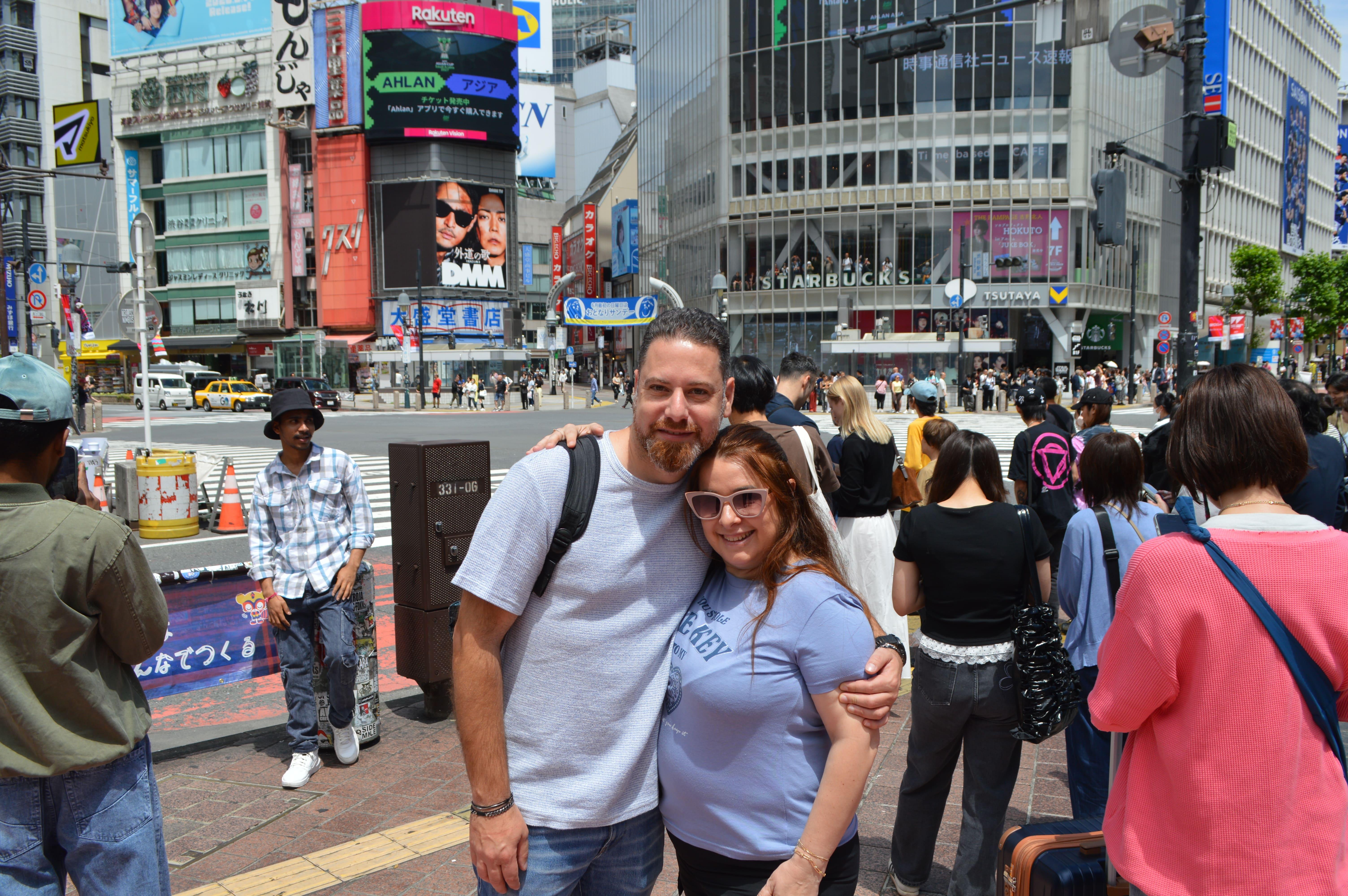 Shibuya Pop Culture Walk & Sky Observation Tour