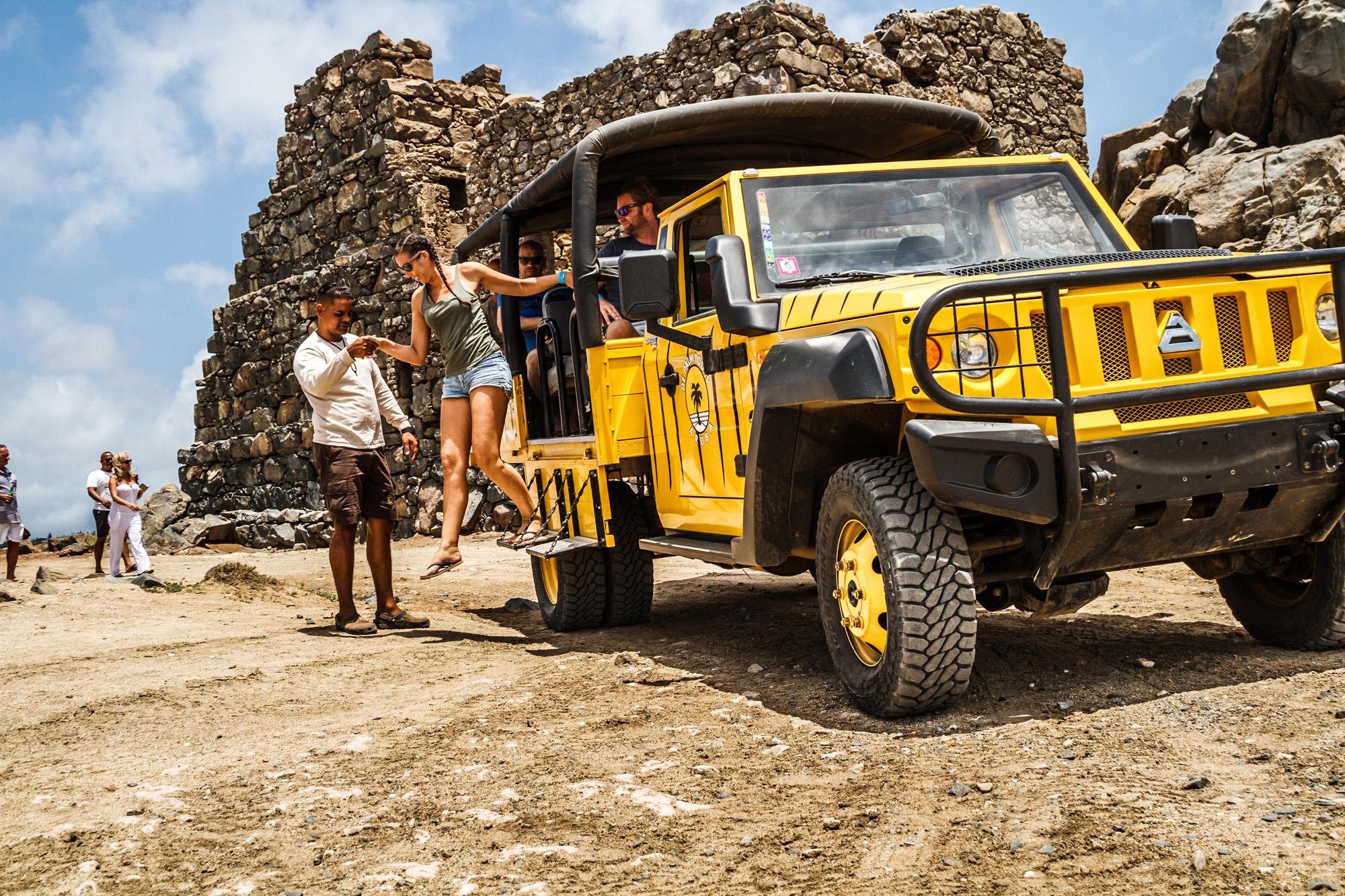 Aruba Off-Road Safari to Natural Pool