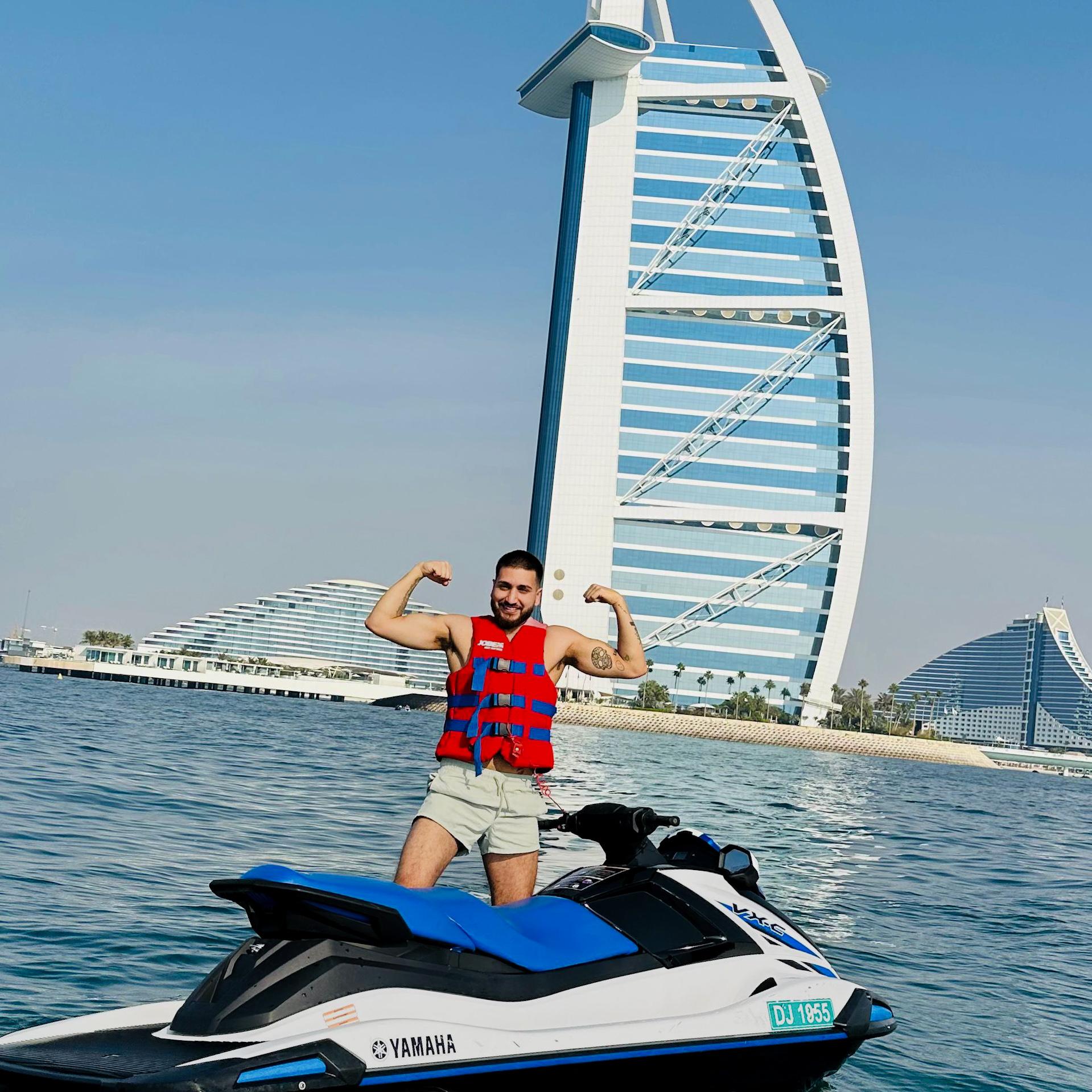 Dubai Jet Ski Adventure: Burj Al Arab & Atlantis Coastal Ride