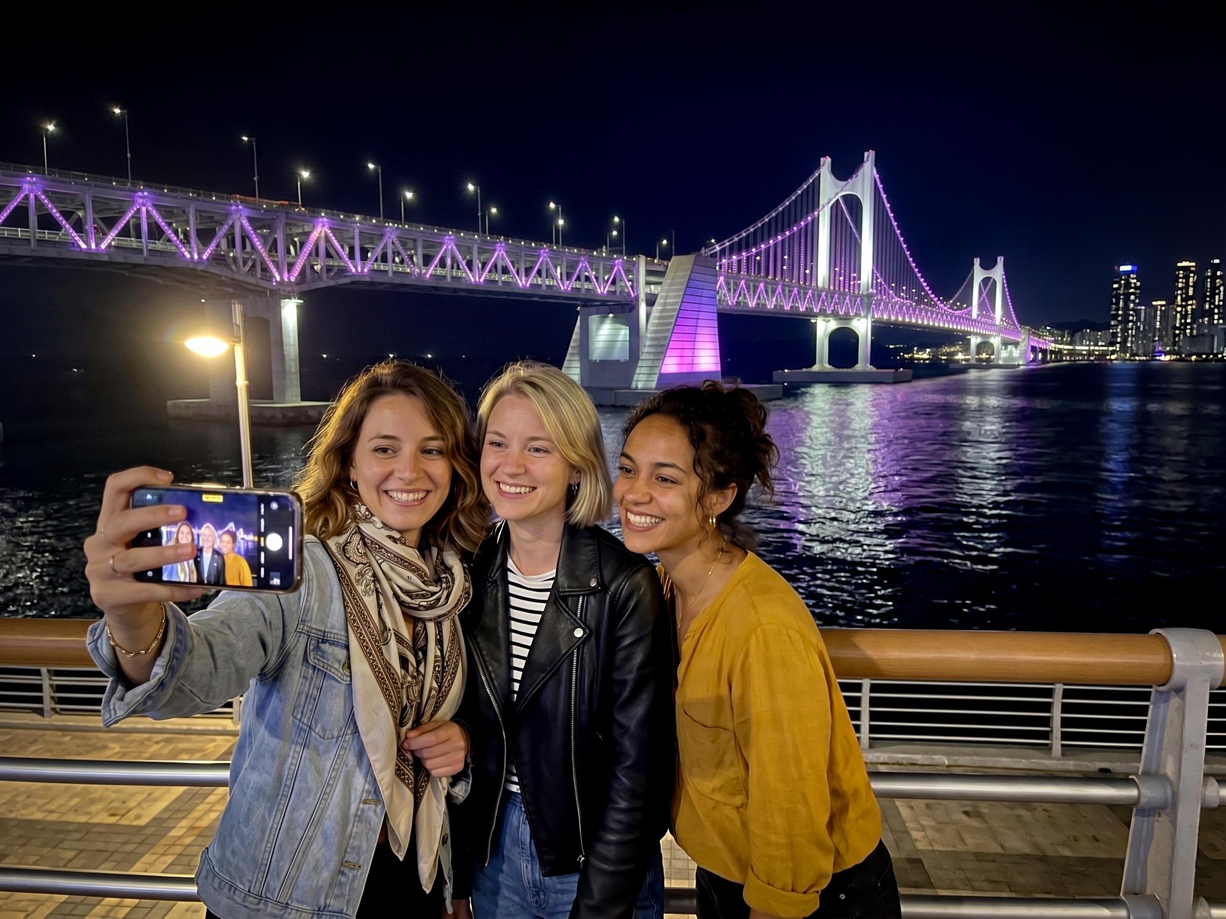 Busan sunset Sky Capsule and night photography tour — image 1