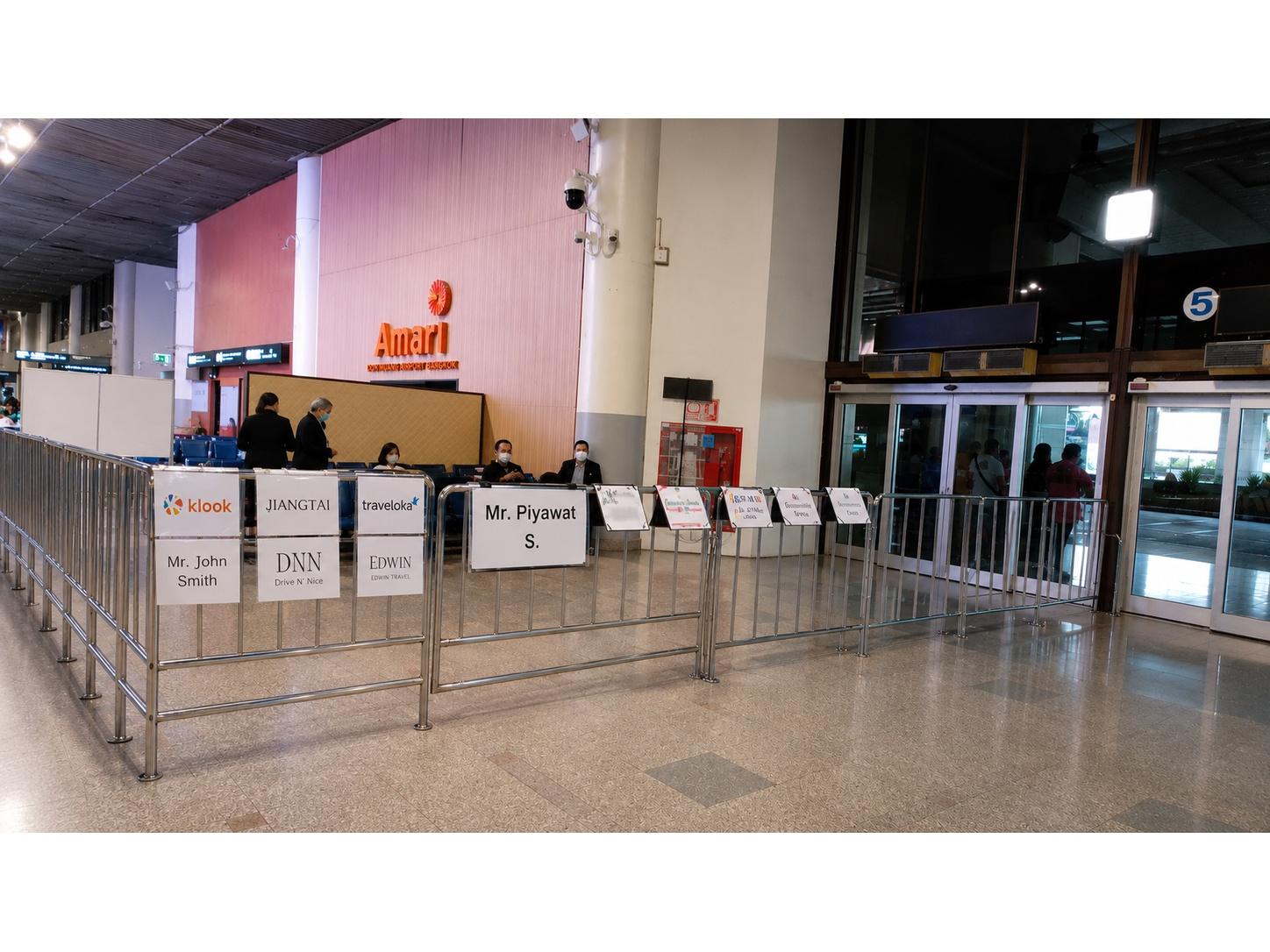 Bangkok Suvarnabhumi Airport: Private Hotel Transfer with Tollway