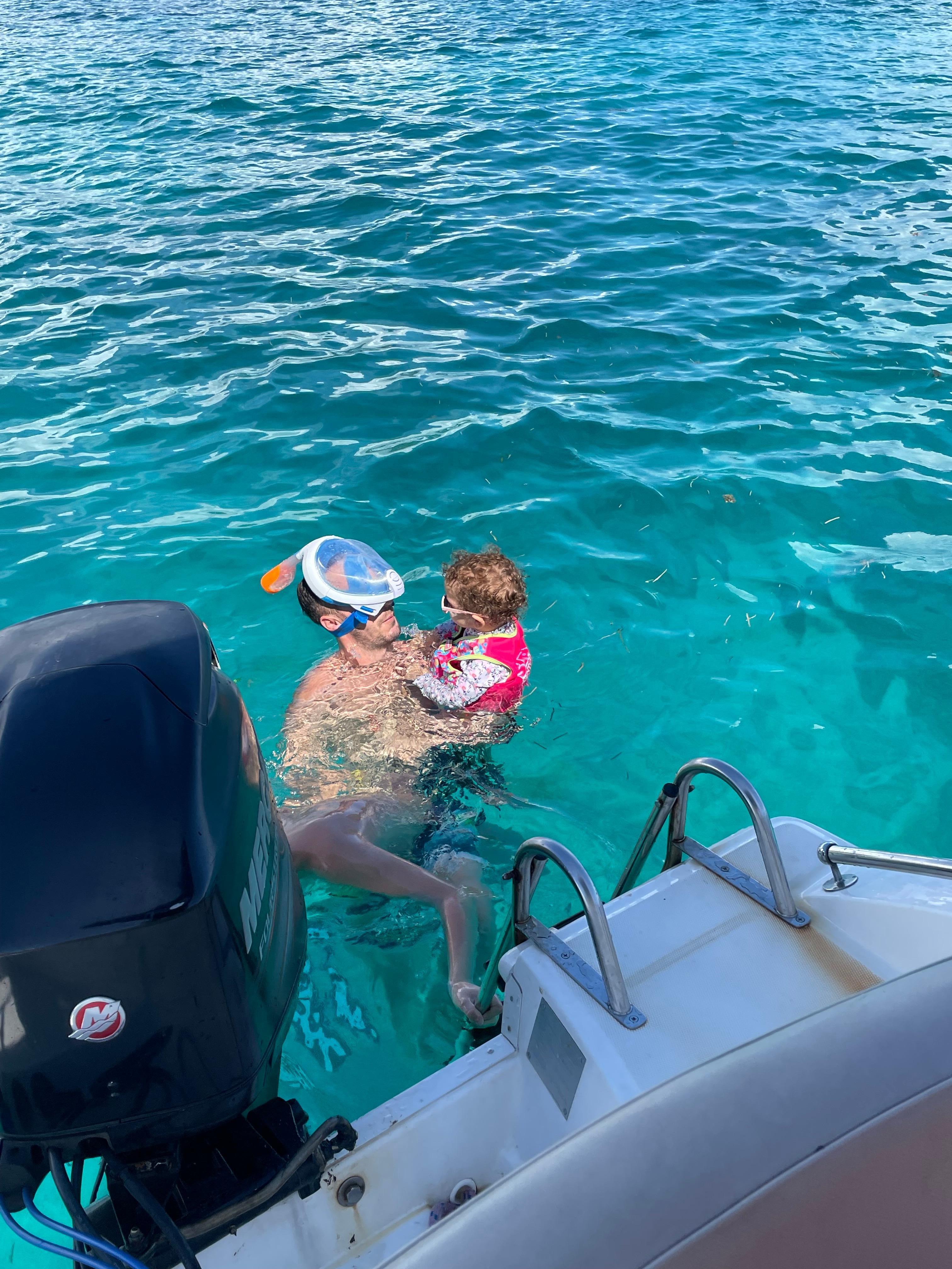 Mahé: Private Full-Day Boat Tour of St. Anne Marine Park