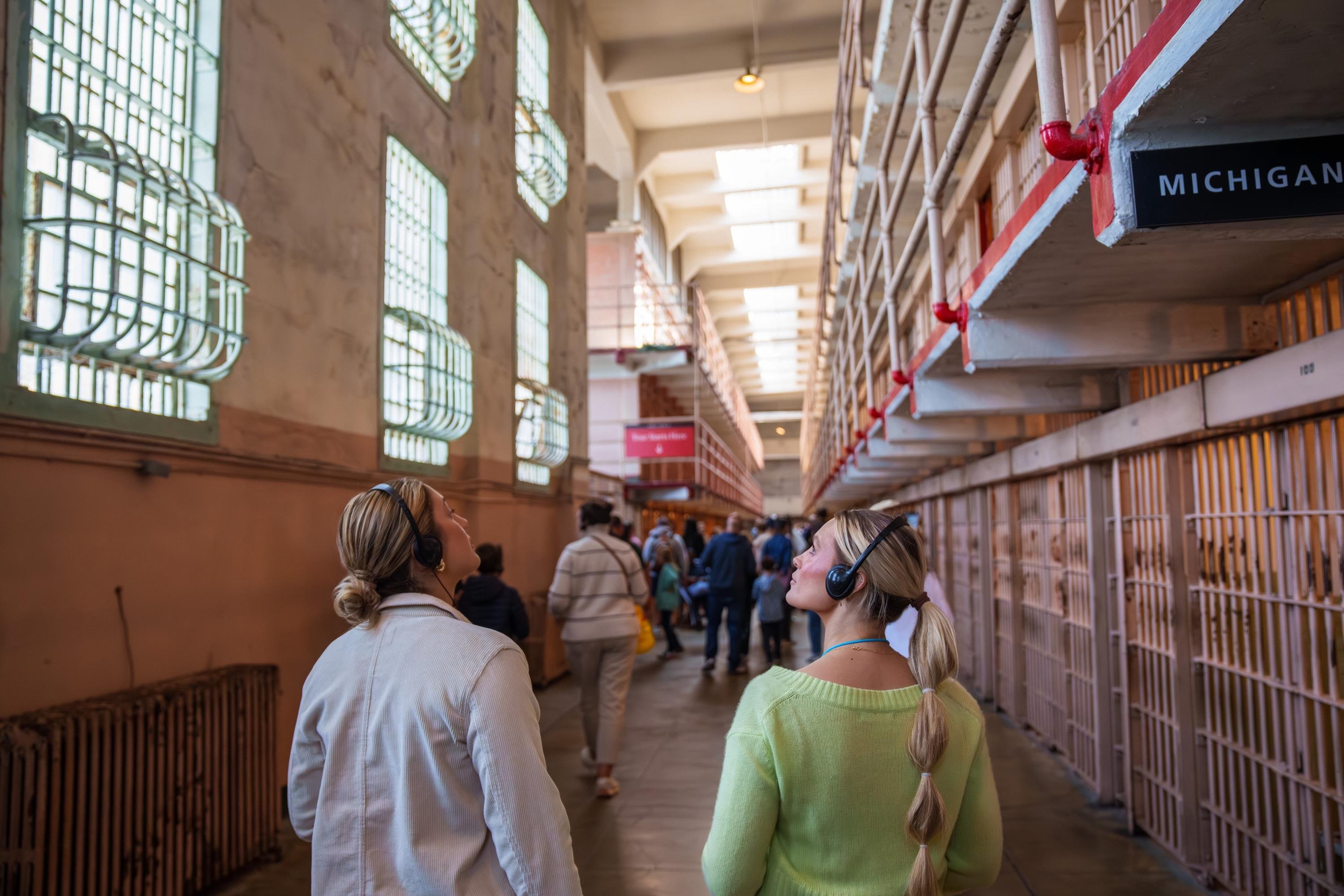 Traghetto ufficiale per Alcatraz Island e tour audio del blocco celle