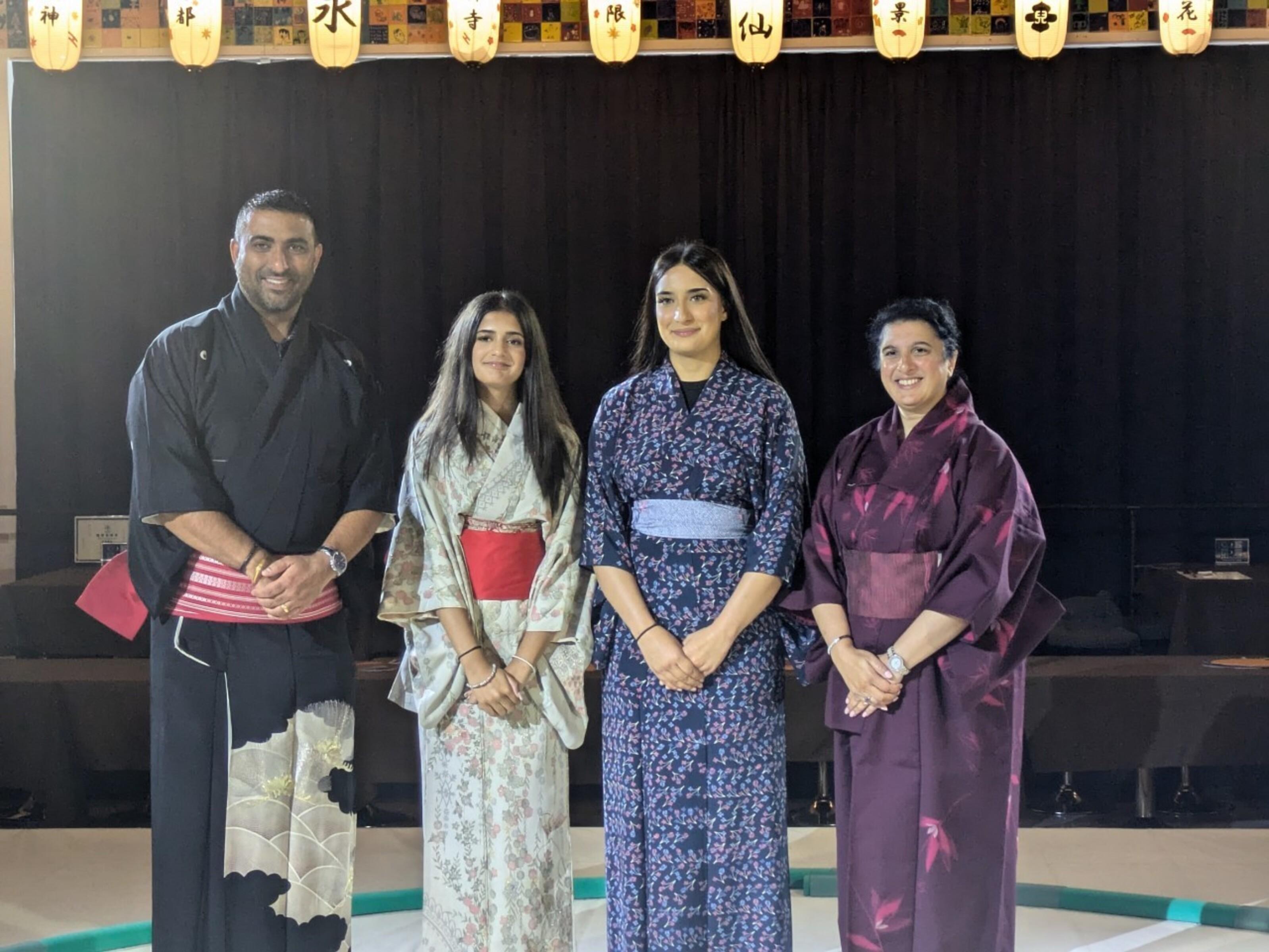 Osaka Sumo Show and Cultural Experience with Hot Pot