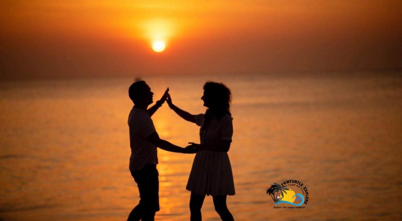 Zanzibar Sunset Dhow Cruise with Live Music from Stone Town