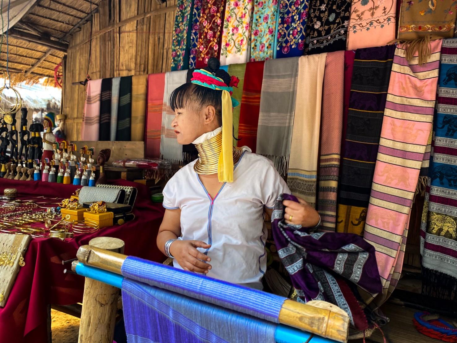 Chiang Rai Temples & Golden Triangle Full-Day Tour