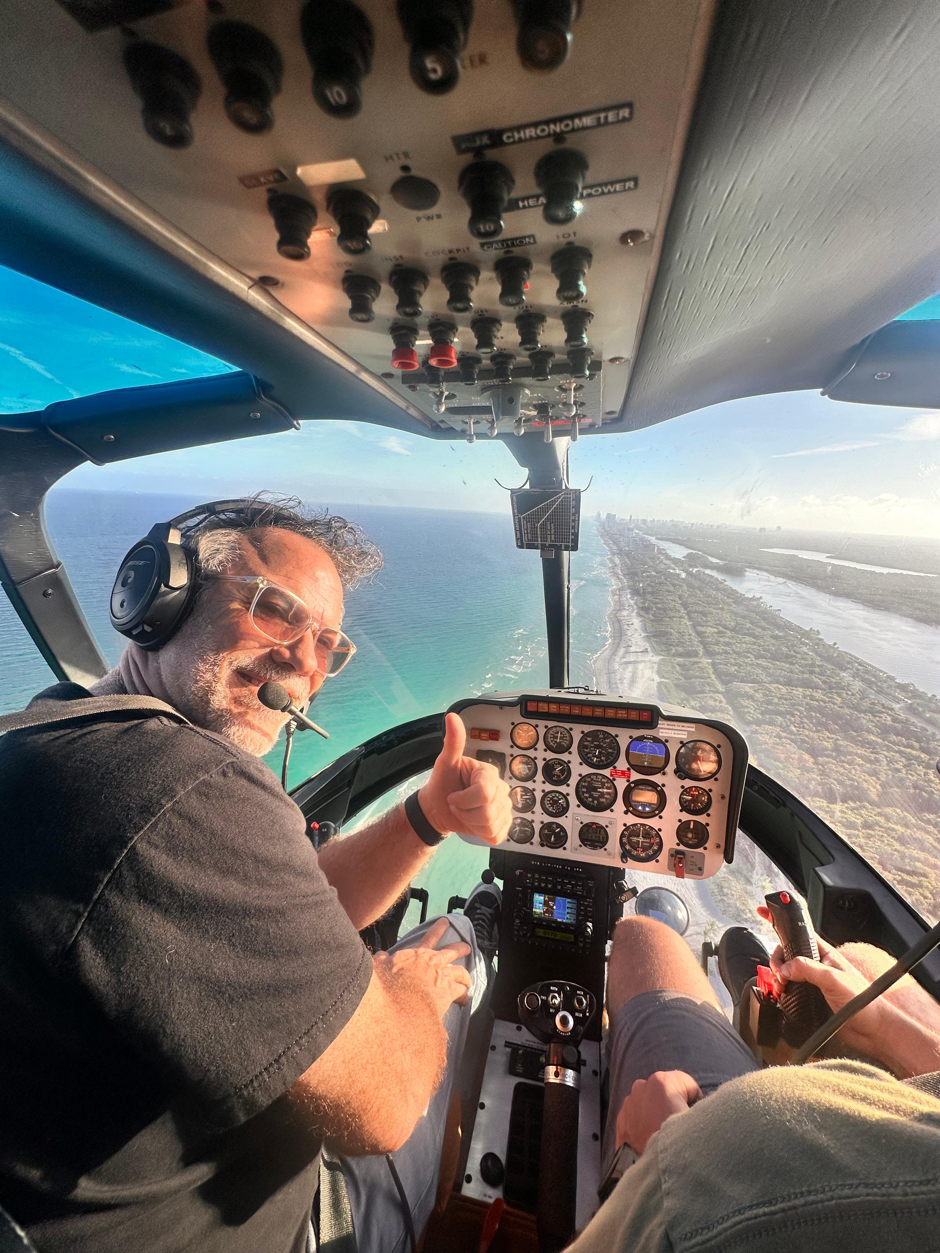 Private Sunset Helicopter Tour: Fort Lauderdale to Miami Beach