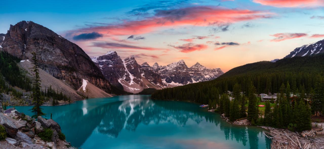 Moraine Lake Sunrise or Sunset & Stargazing Experience