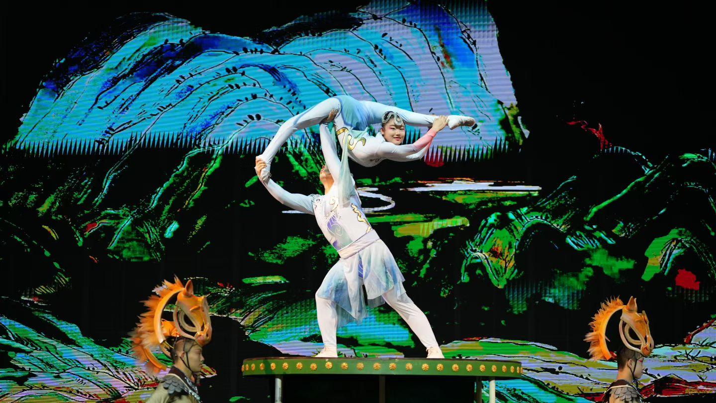 Red Theatre Kung Fu & Acrobatics Evening Performance