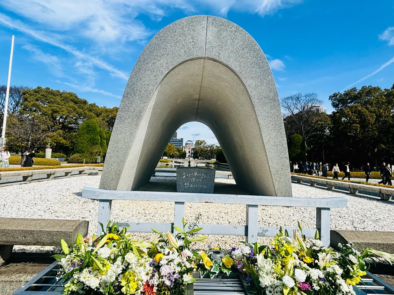 Hiroshima Peace Park & Museum Small Group Tour