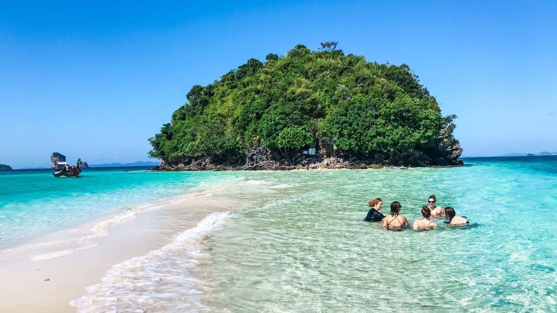 Krabi 4 Islands Speedboat Day Trip with Lunch