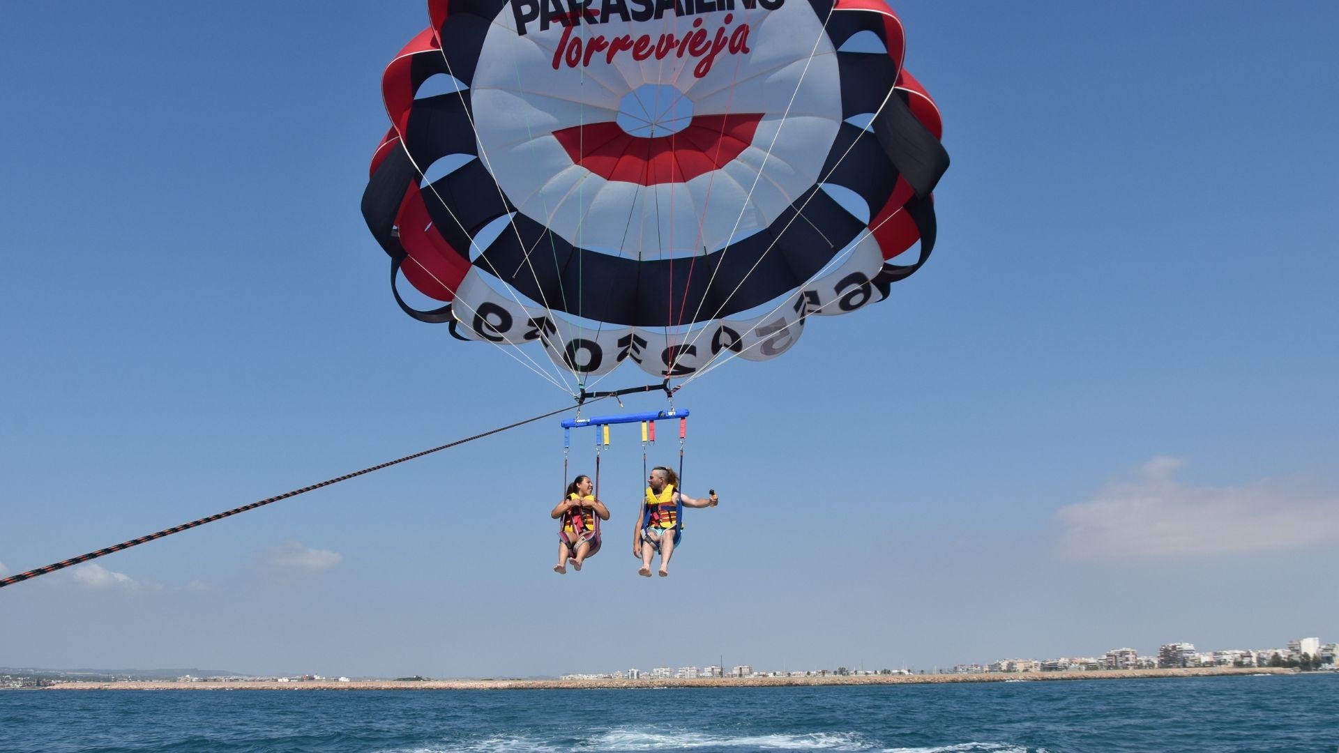 Torrevieja Sky & Sea: Parasailing + Jet Ski Adventure