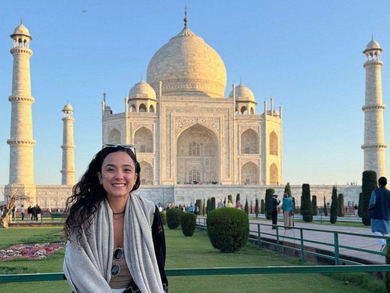 Jaipur to Taj Mahal, Agra Fort & Delhi Drop – Private Day Tour
