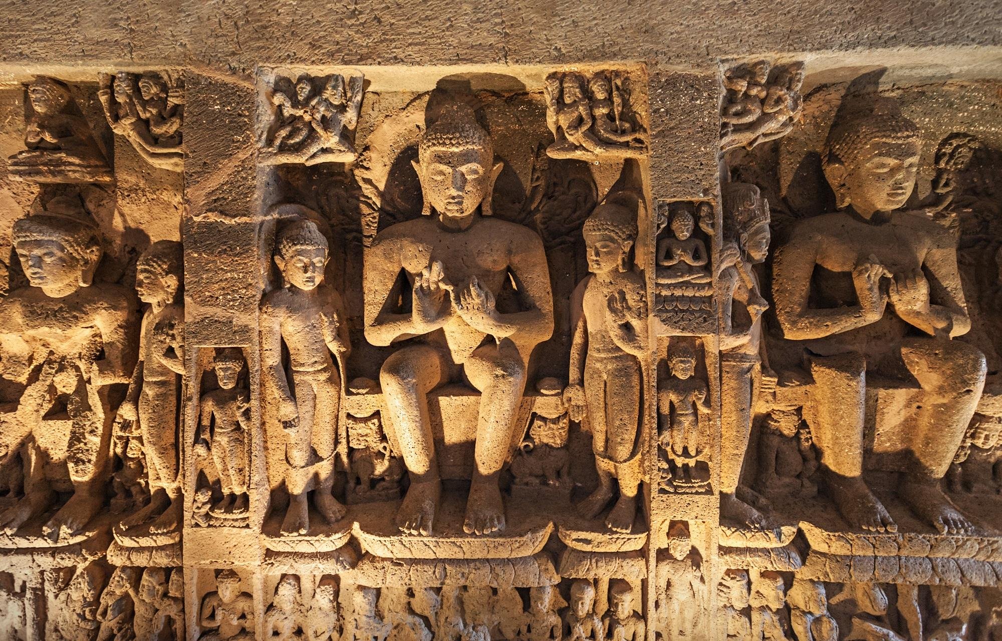 Ajanta Caves & Bibi Ka Maqbara Private Day Tour