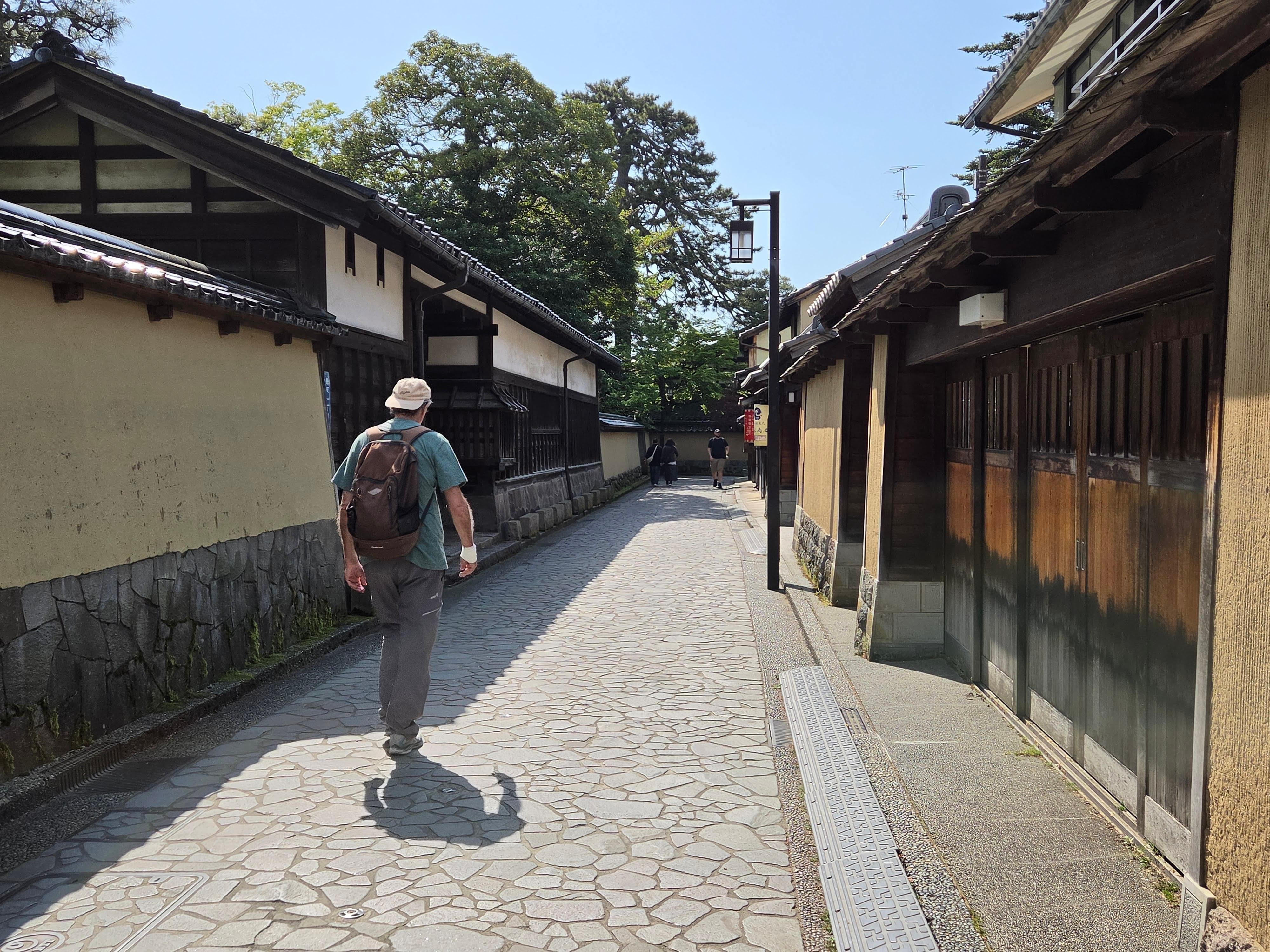 Kanazawa Castle & Samurai District Walking Tour