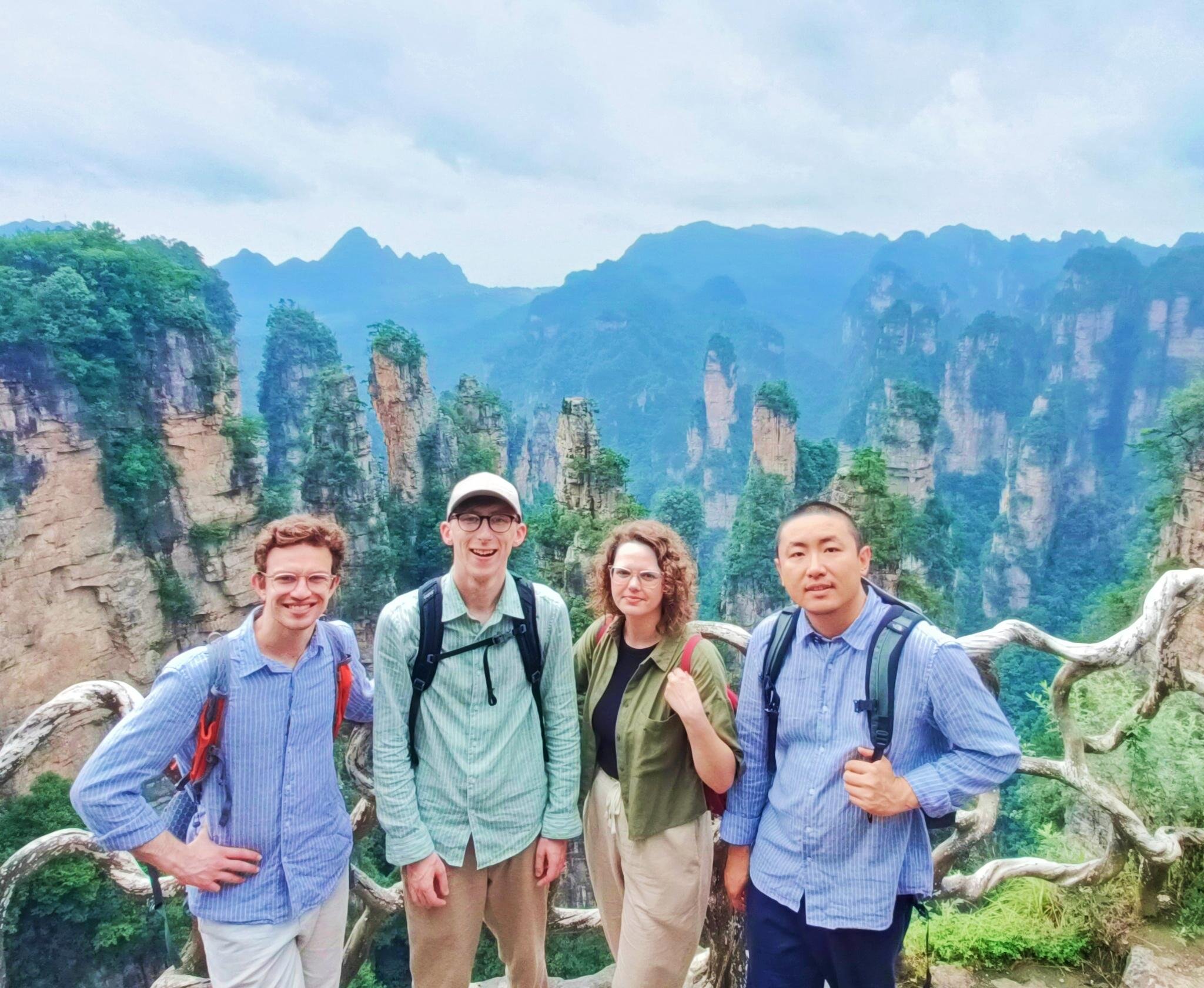 Private Expert Guide Service in Zhangjiajie – Flexible Daily Tours