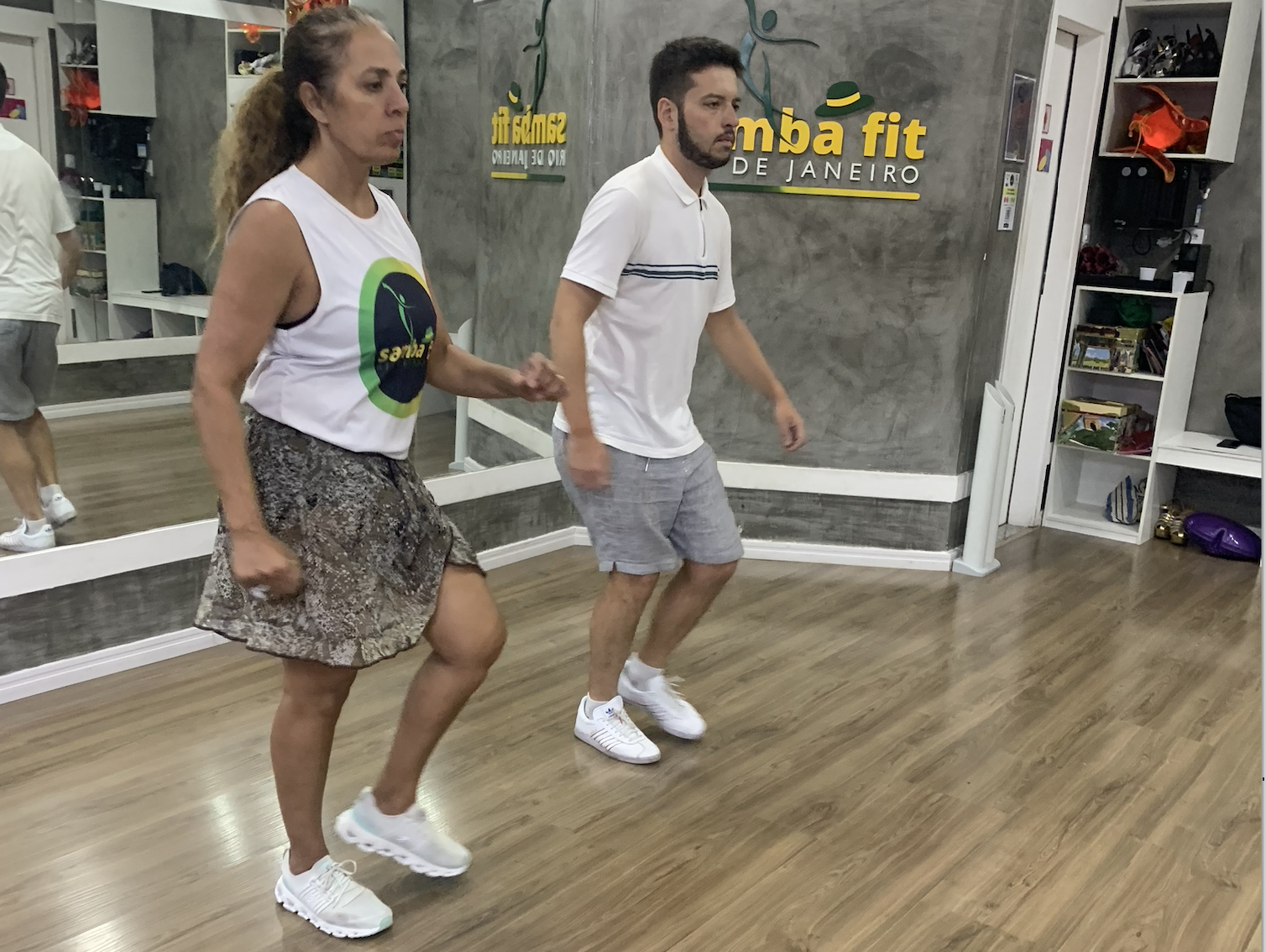 Ipanema Beginner Samba Class with a Carnival Queen