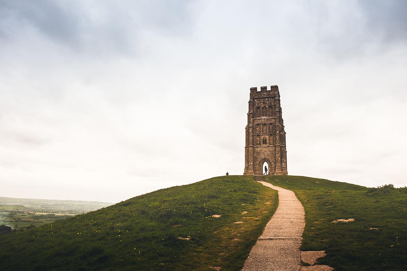 Salisbury, Jurassic Coast & Glastonbury Small-Group Day Tour from Bath