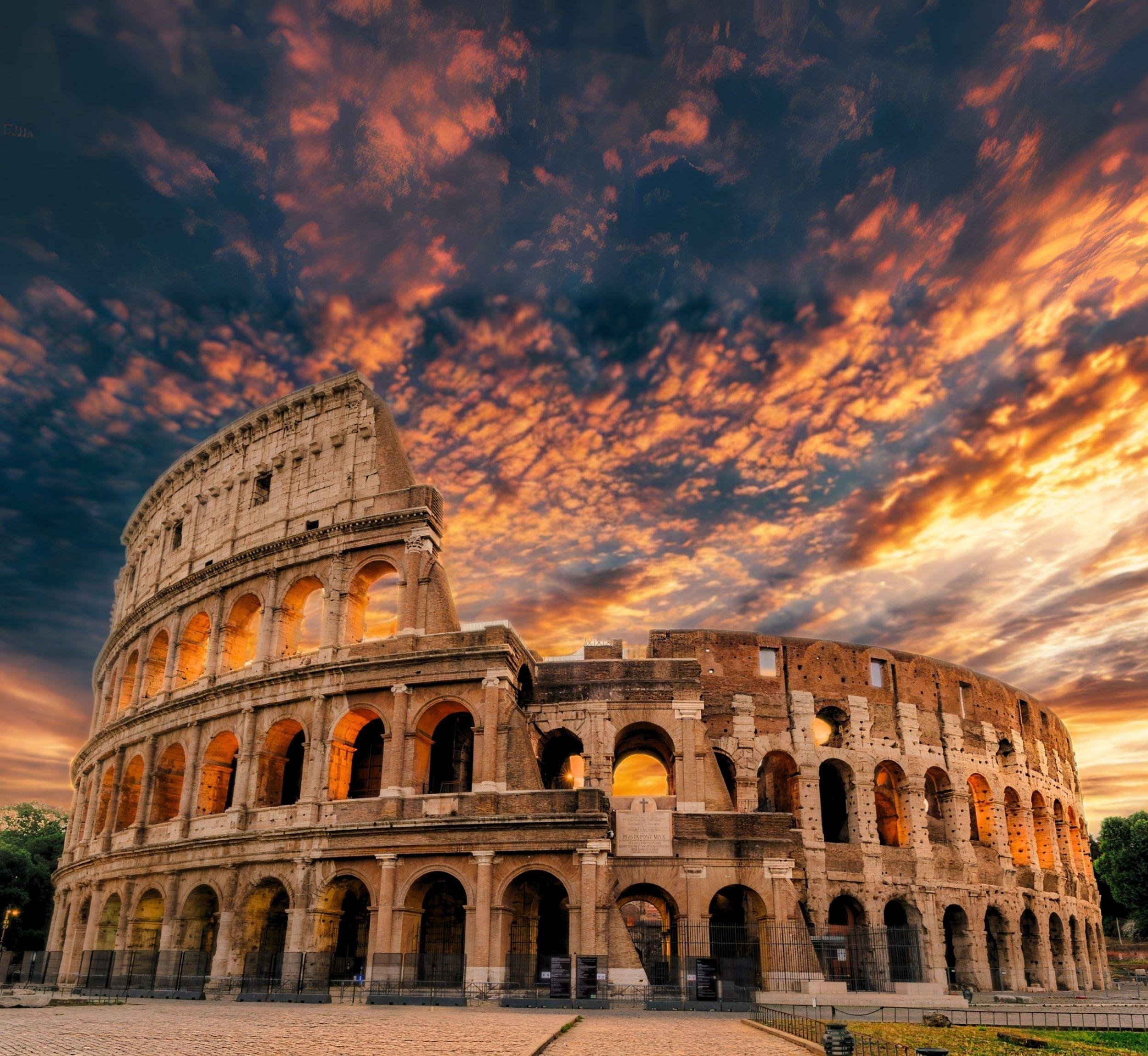 Ancient Rome VIP Tour: Colosseum Arena Floor, Forum & Palatine Hill