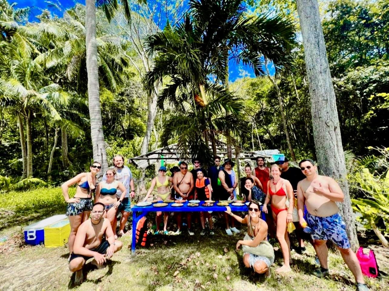 El Nido Tour A: Lagoons, Beaches & Snorkeling Adventure