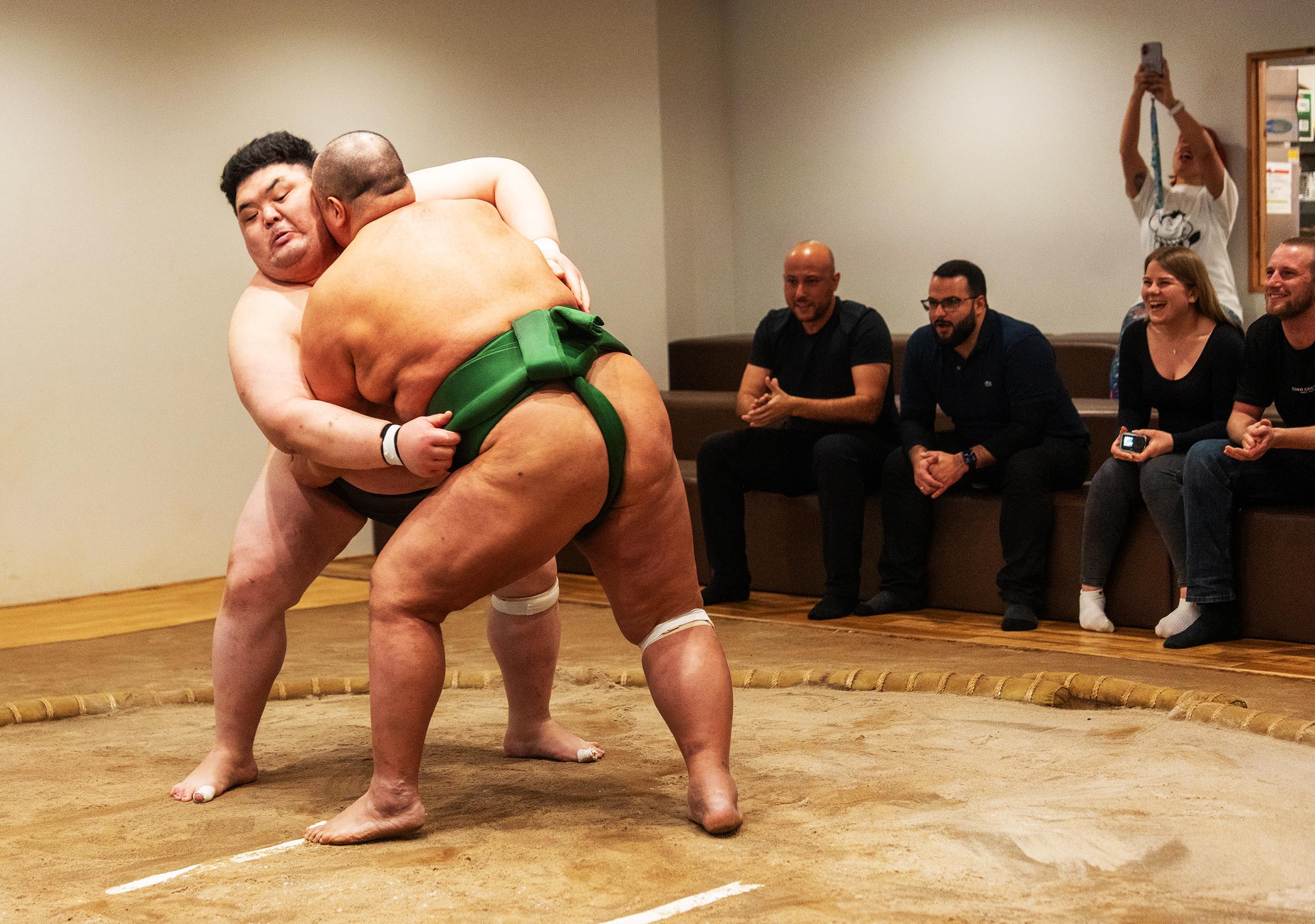 Osaka Sumo Show: Live Match, Rituals & Audience Challenge