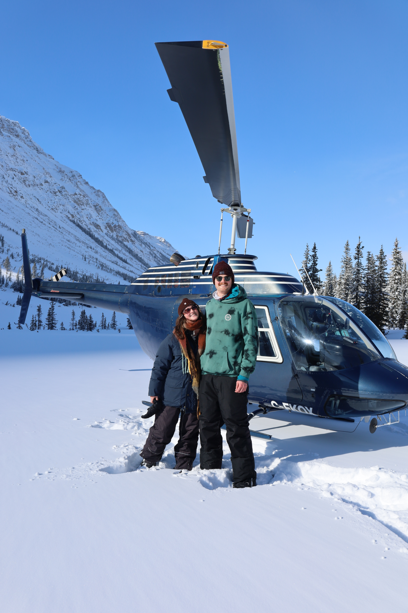 Canadian Rockies: Private Helicopter Tour and Hike for Two