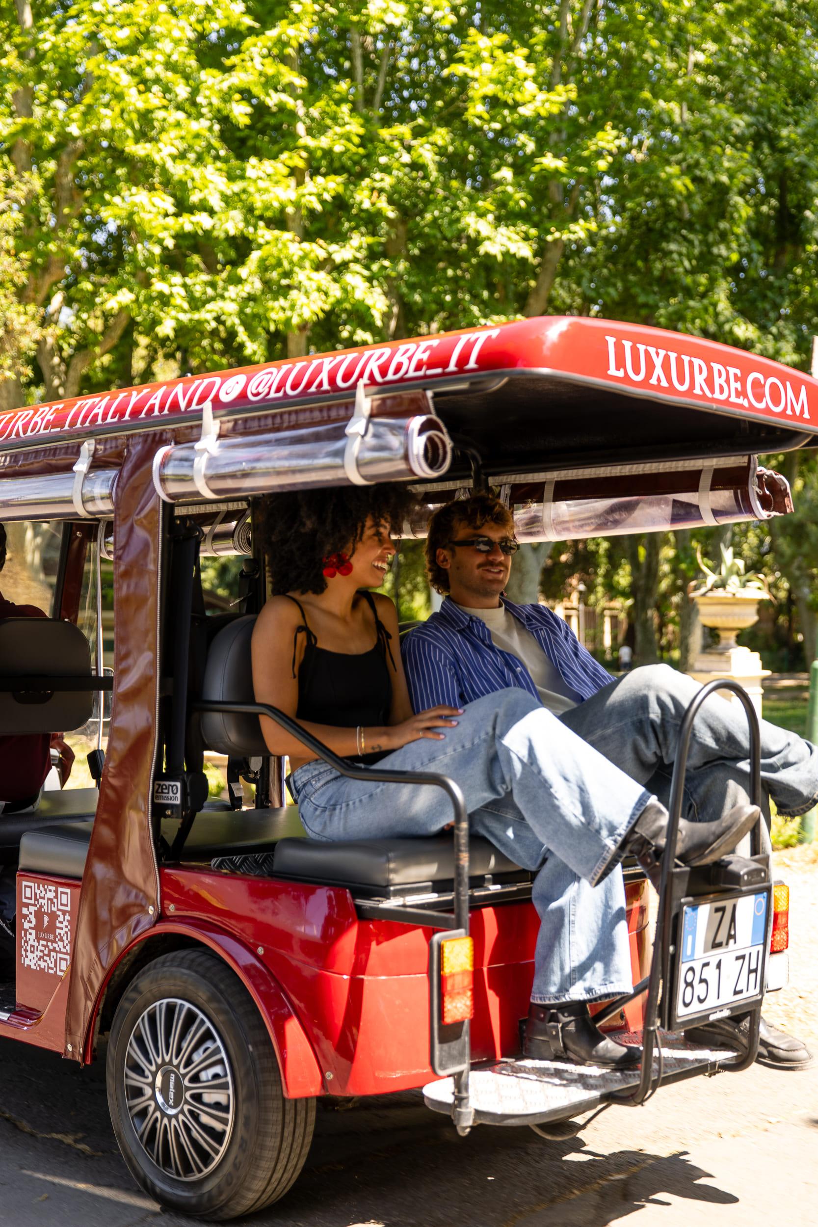 Golf Cart Tour: Highlights of Florence and Hills