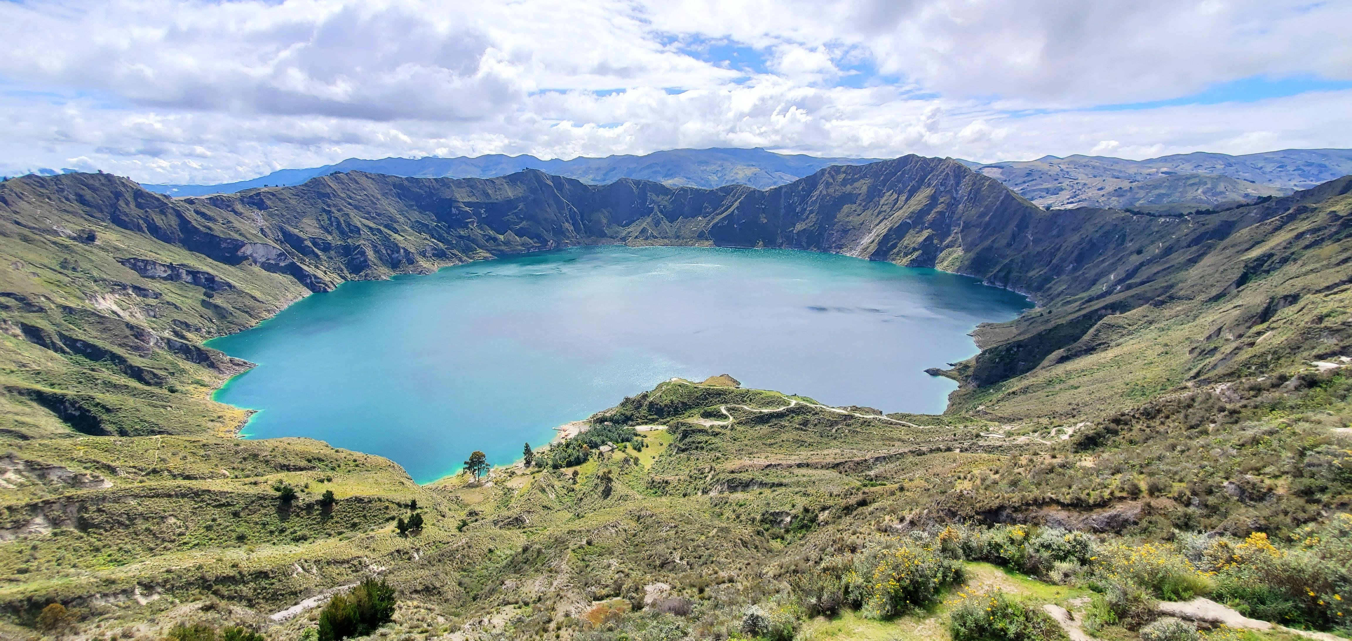 Private Andes Road Trip: Cotopaxi & Quilotoa Lagoon