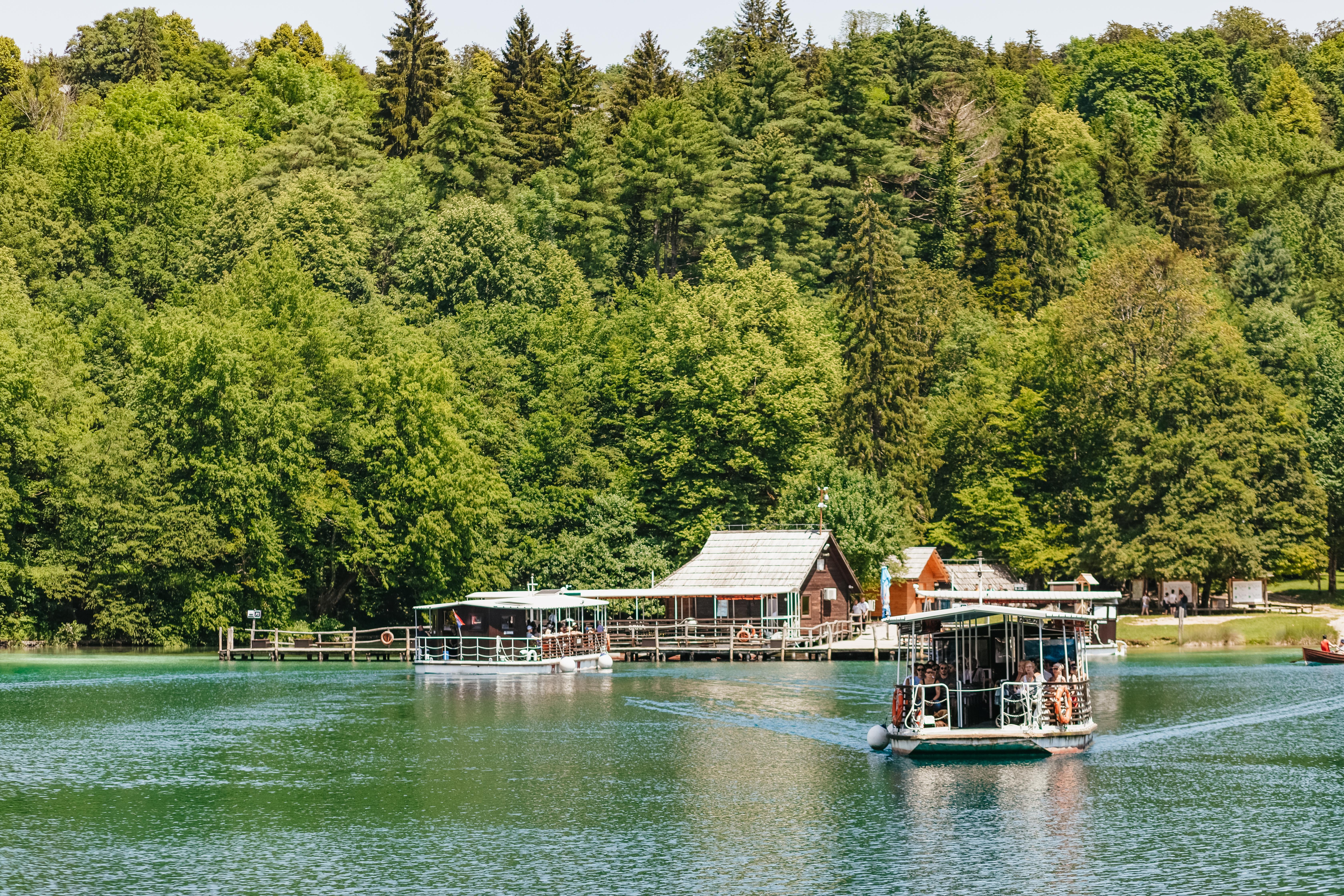 Split to Plitvice Lakes National Park Guided Day Trip