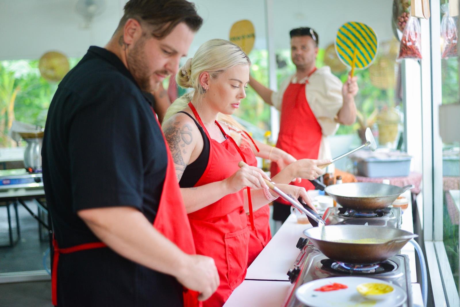 Half-Day Thai Cooking Class with Market Visit