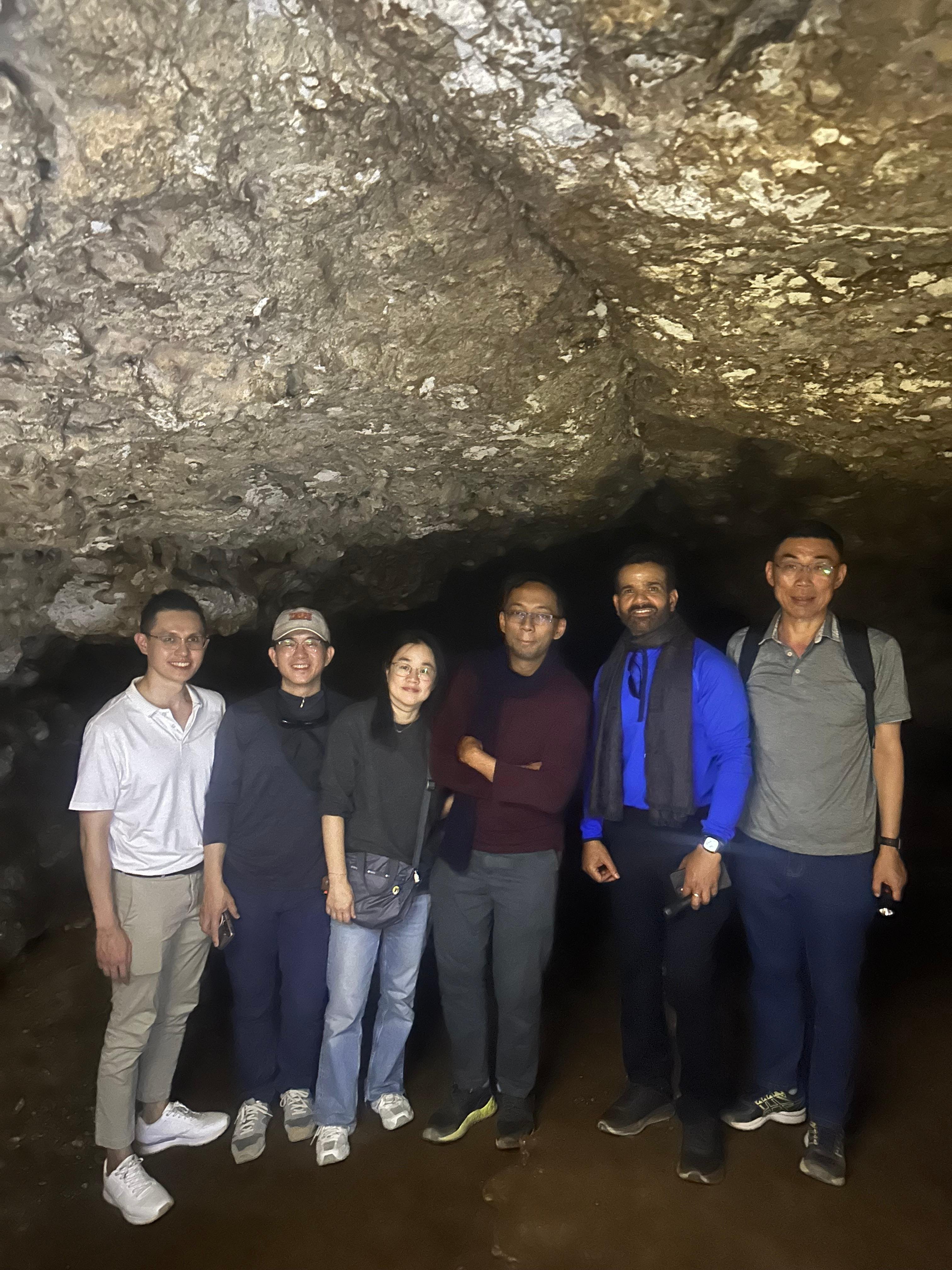 Private Edge of the World Expedition from Riyadh