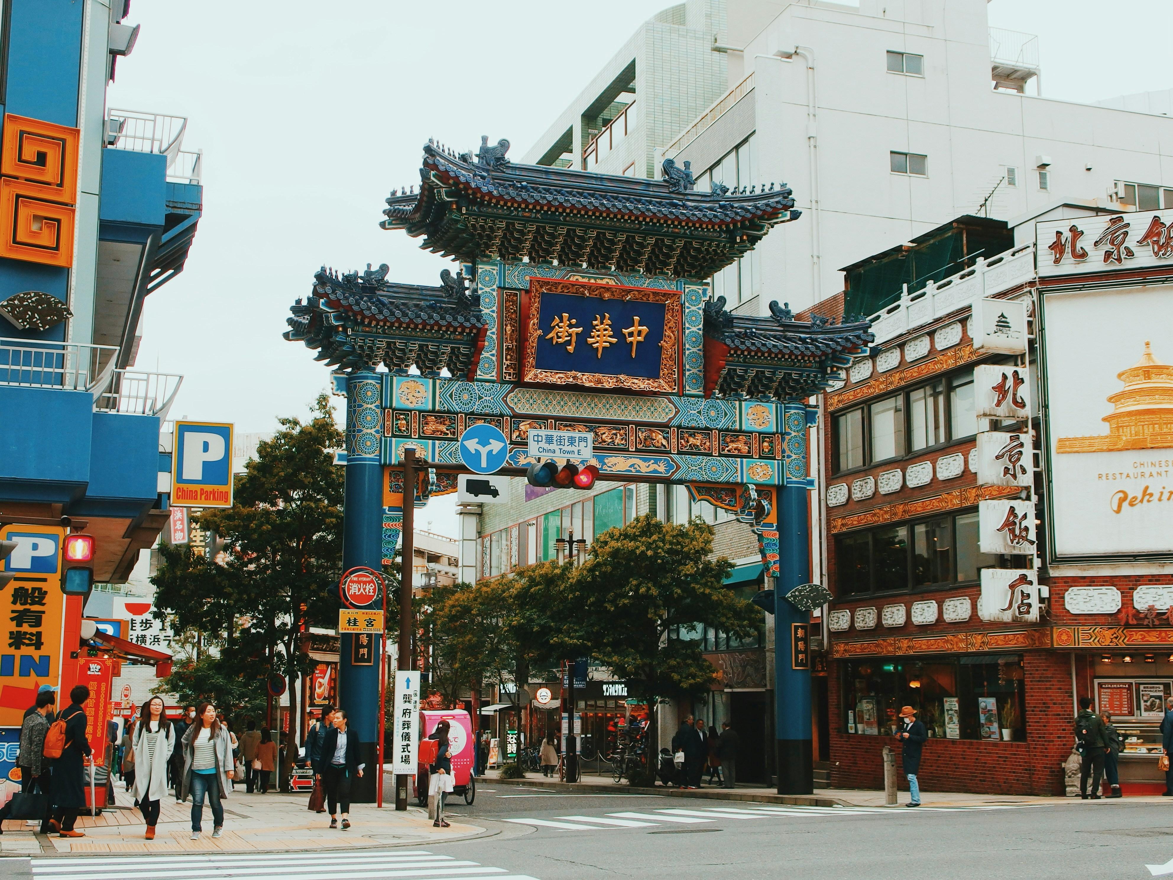 Private Tokyo Day Escape: Kamakura, Yokohama & Daikoku PA