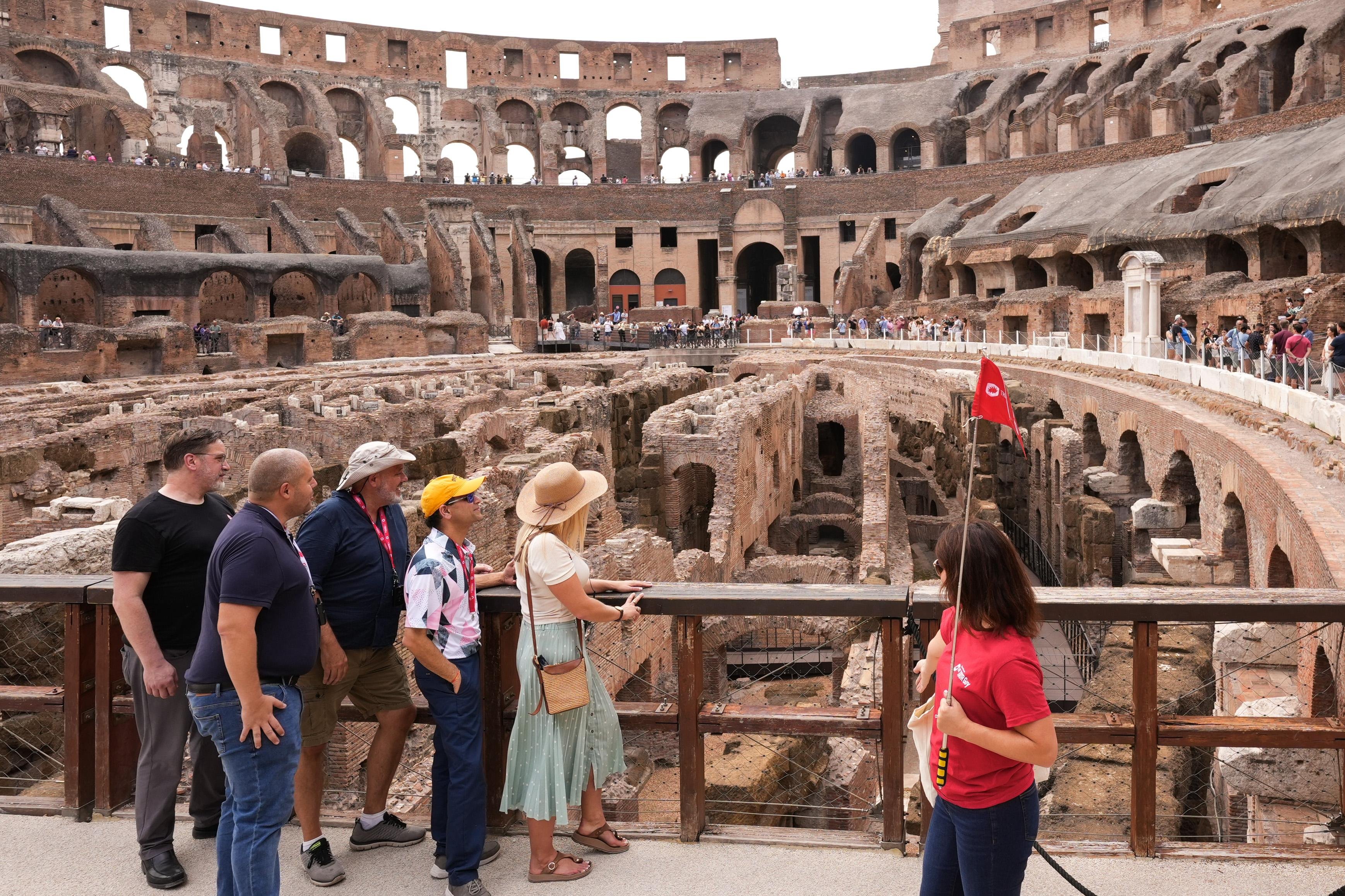 Colosseum Arena Floor, Forum & Palatine Hill Guided Experience