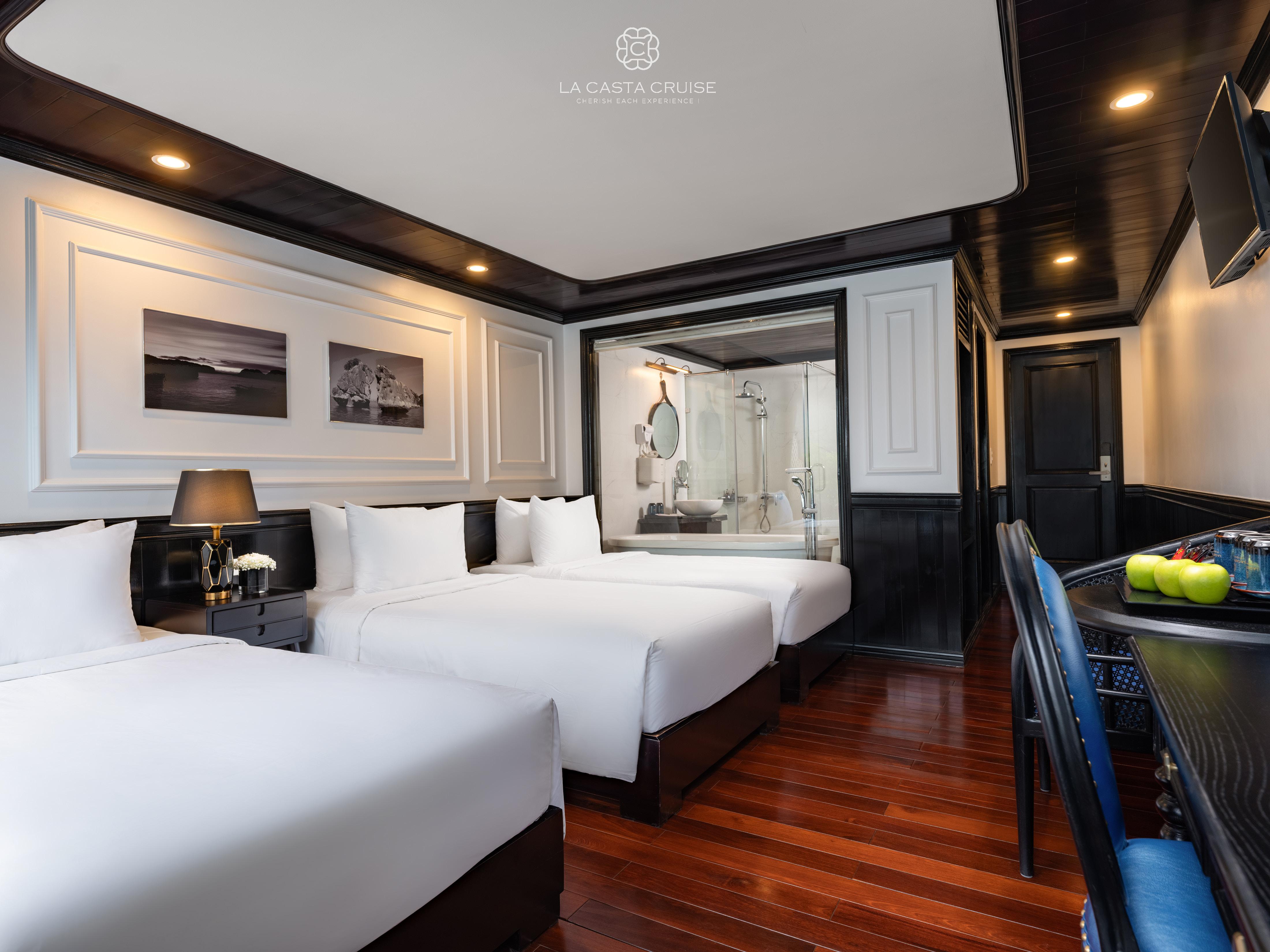 Hanoi: 2-Day Lan Ha & Halong Bay 5-Star Cruise with Private Balcony