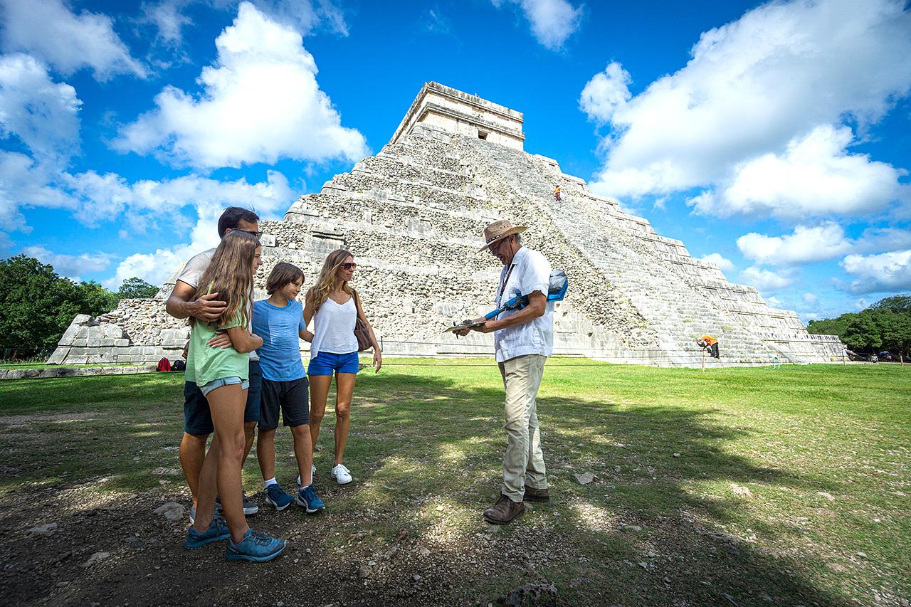 Private Chichen Itza and Cenote Expedition
