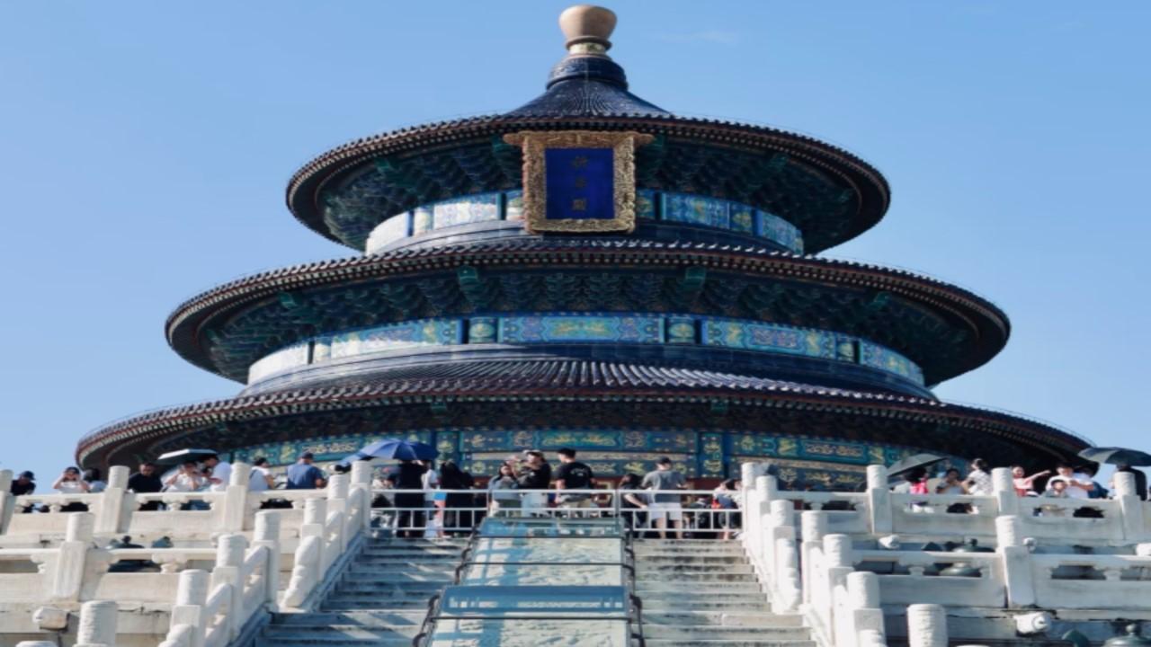Temple of Heaven & Red Theatre Acrobatics Evening