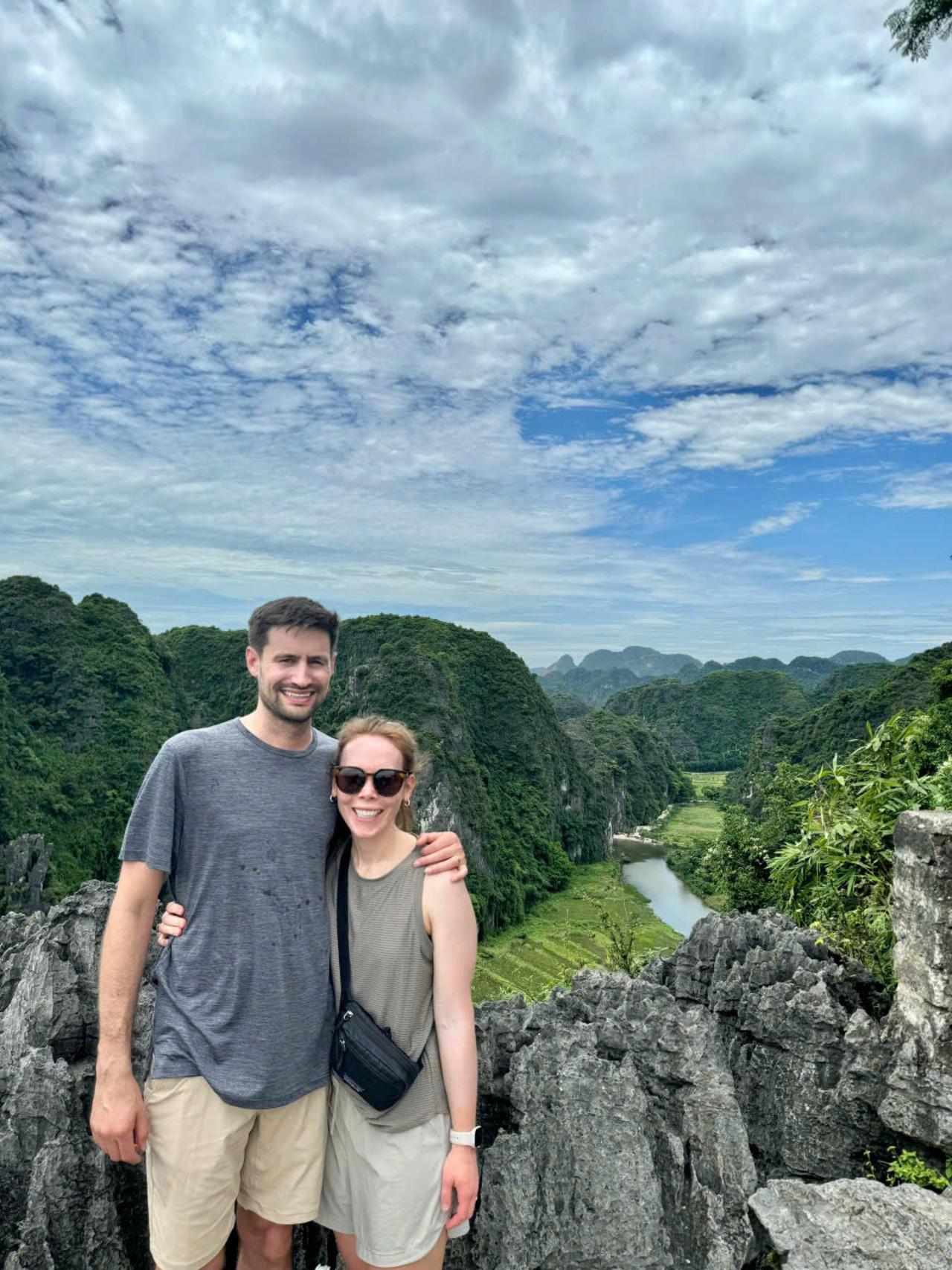 Ninh Binh Full-Day: Trang An Boat, Bai Dinh, Hoa Lu & Mua Cave Sunset