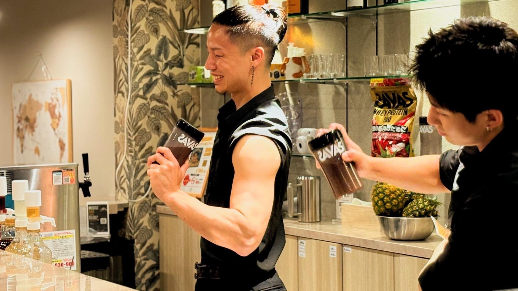 京都マッスルバー入場チケット：木屋町ナイトライフショー