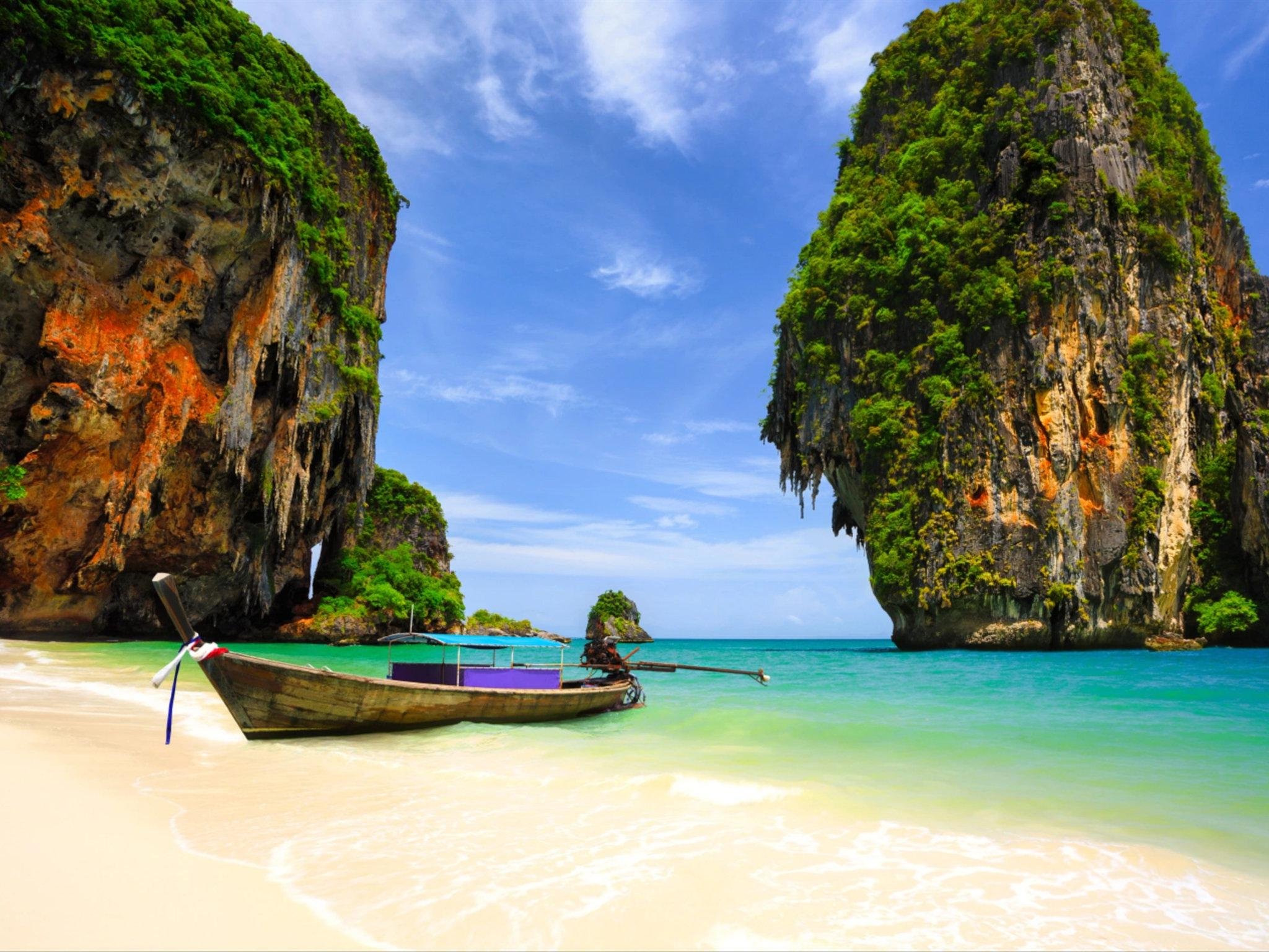Krabi 4-Island Longtail Boat Day Trip with Lunch
