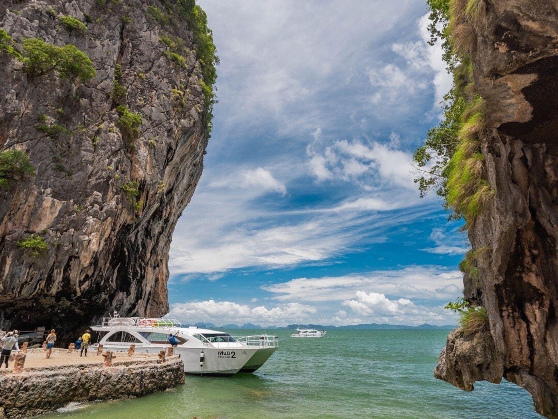 Phang Nga Bay 6-Islands Adventure: James Bond & Beyond