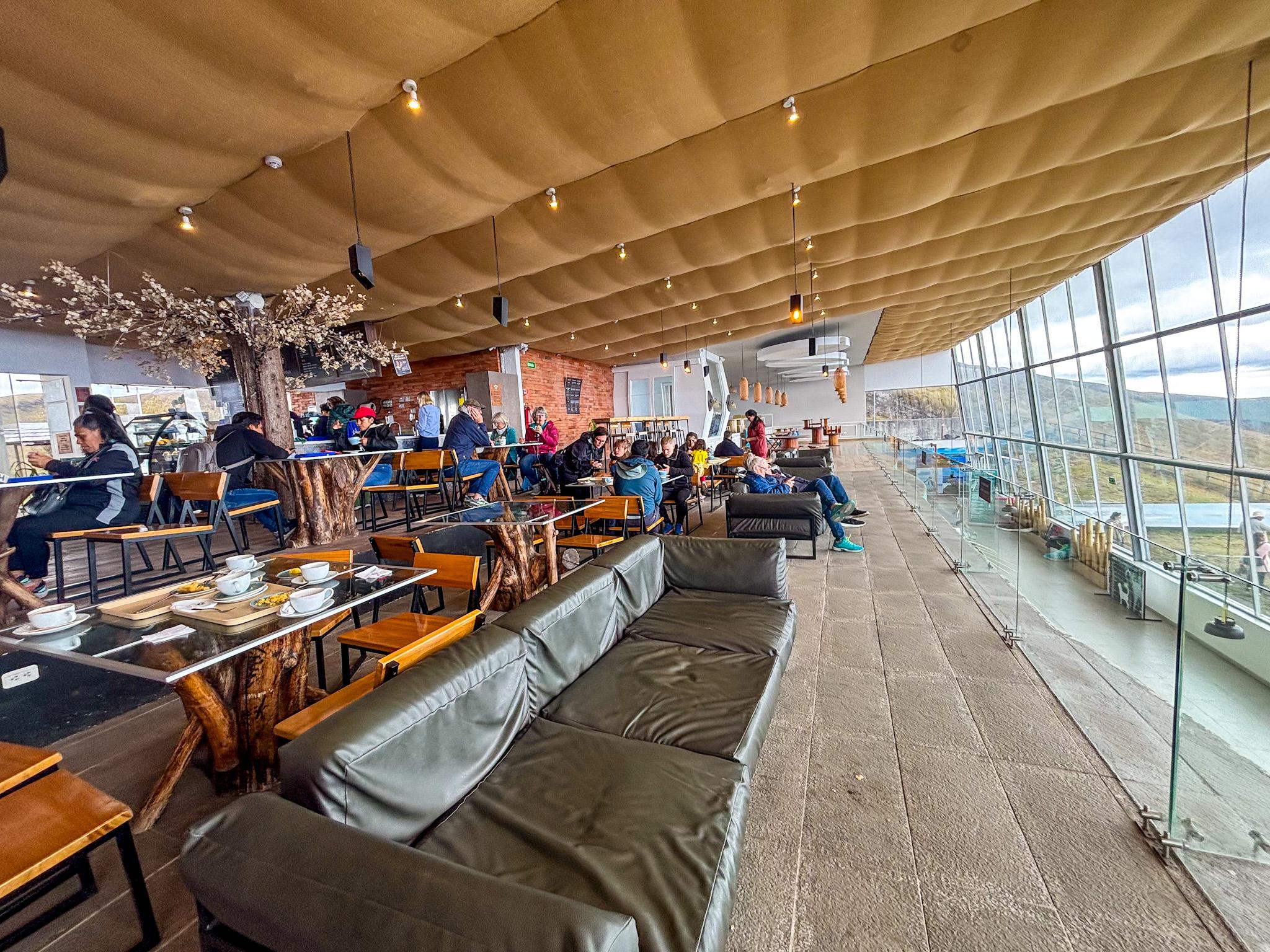 Quito Full-Day Tour: Equator Line, Cable Car & Colonial Highlights