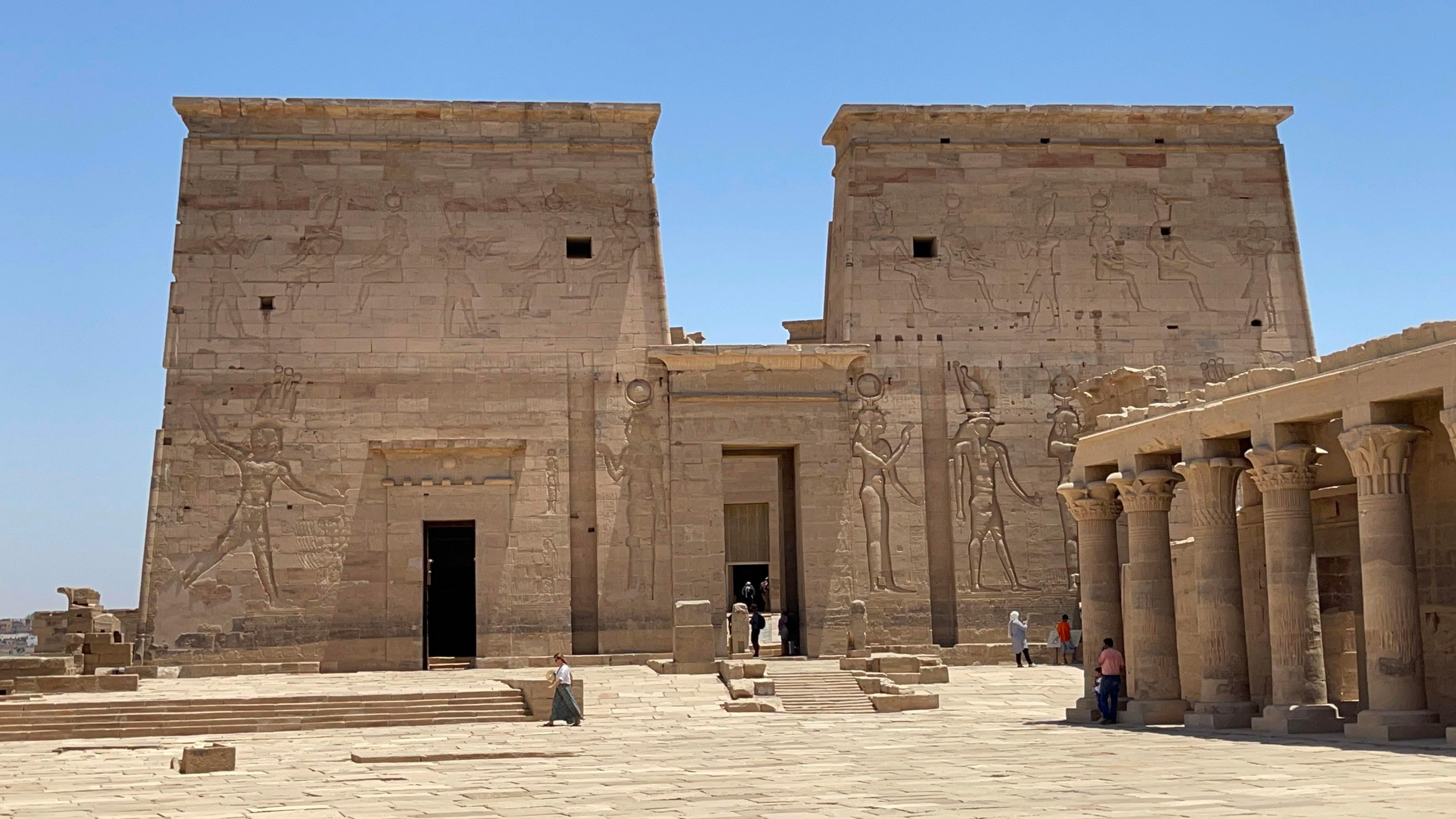 2-Day Private Aswan and Abu Simbel Excursion from Luxor