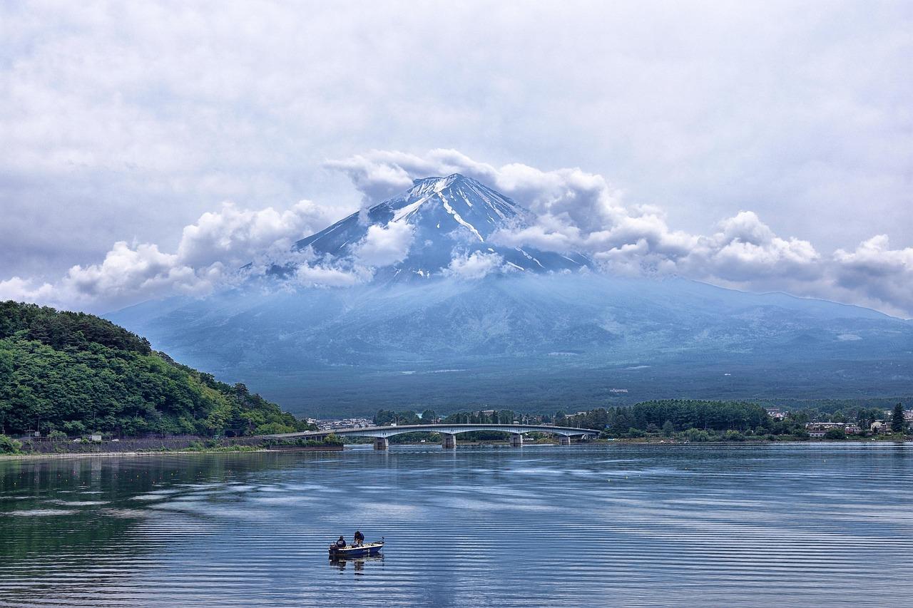 Private Tokyo Day Trip: Mount Fuji & Hakone with English-Speaking Driver