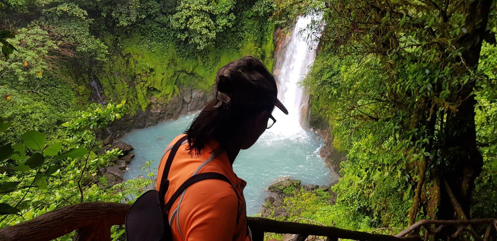 Rio Celeste Hike & Thermal Hot Springs Dinner from La Fortuna